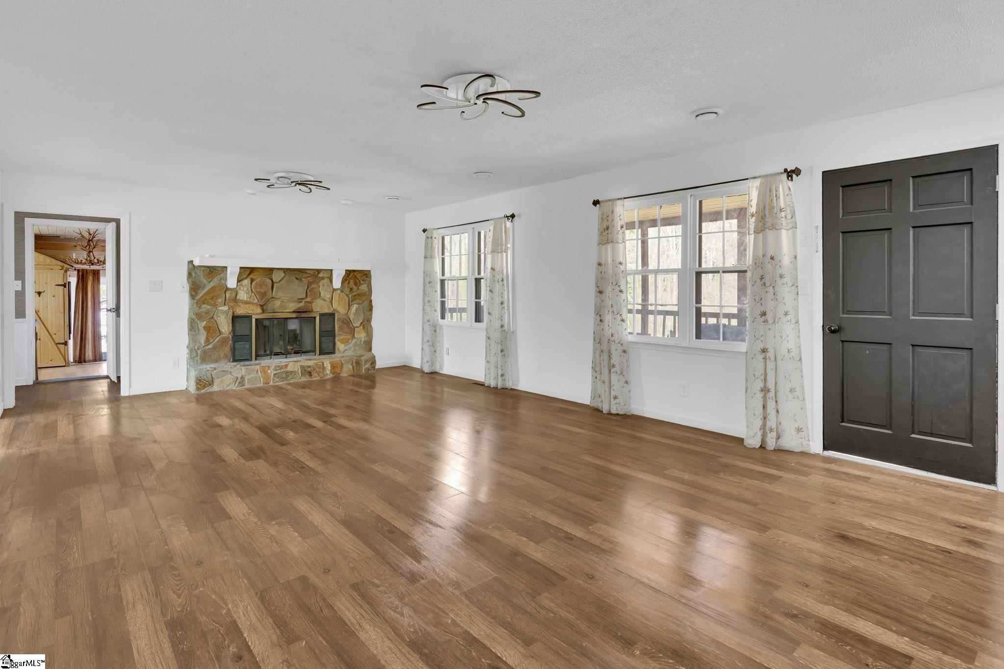 MLS #1573328 image #11