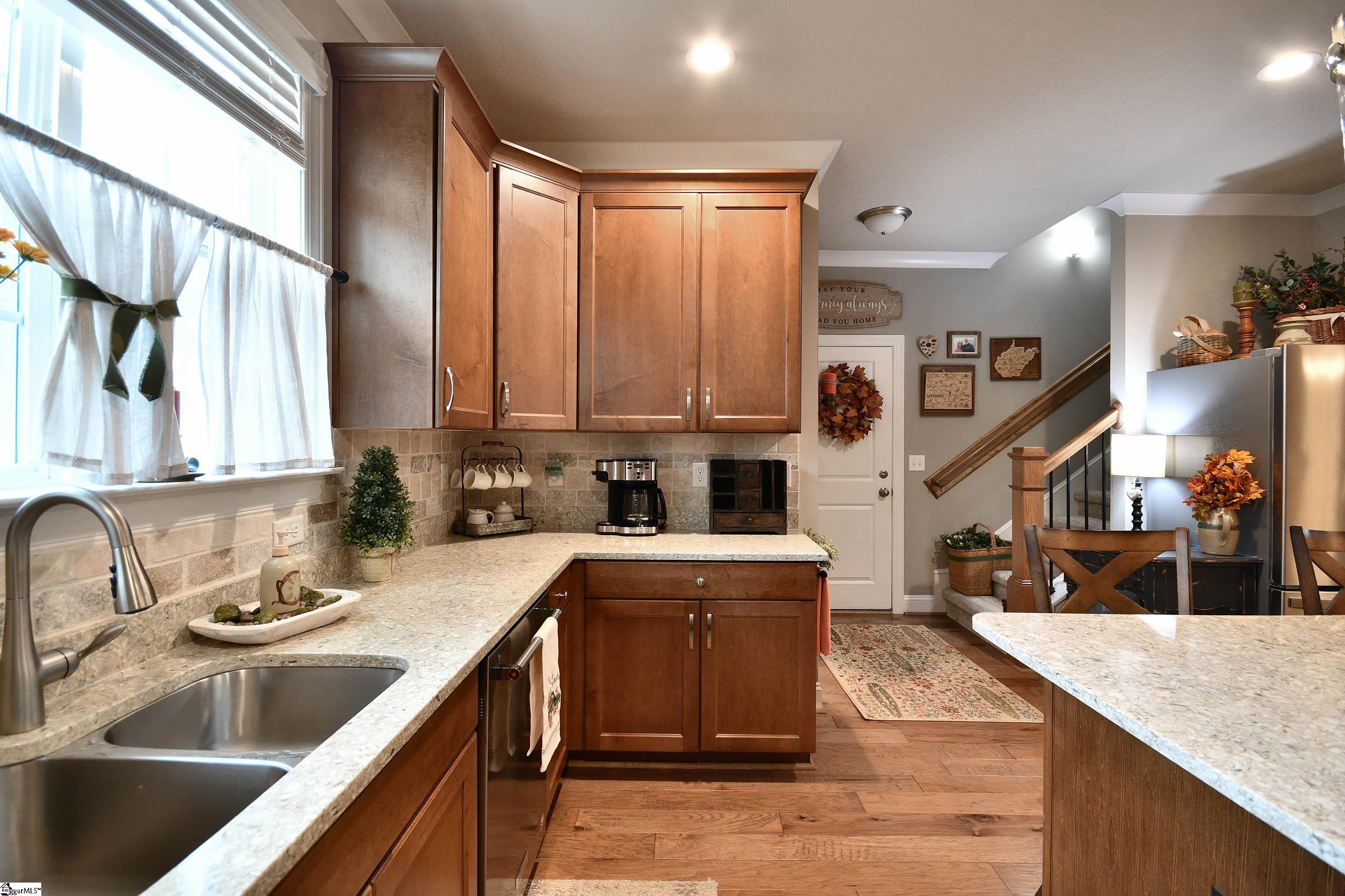 MLS #1573498 image #19