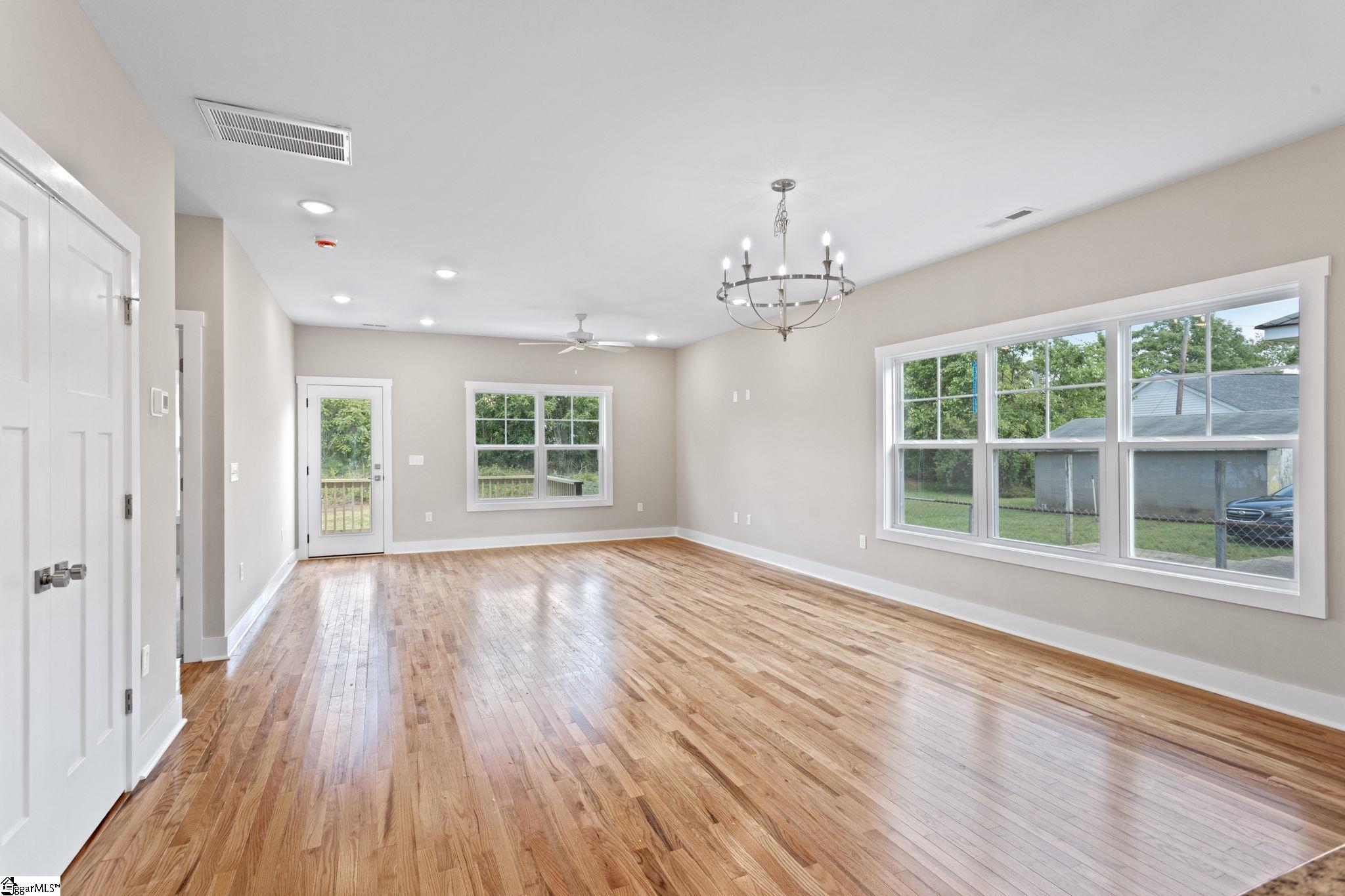 MLS #1573504 image #18