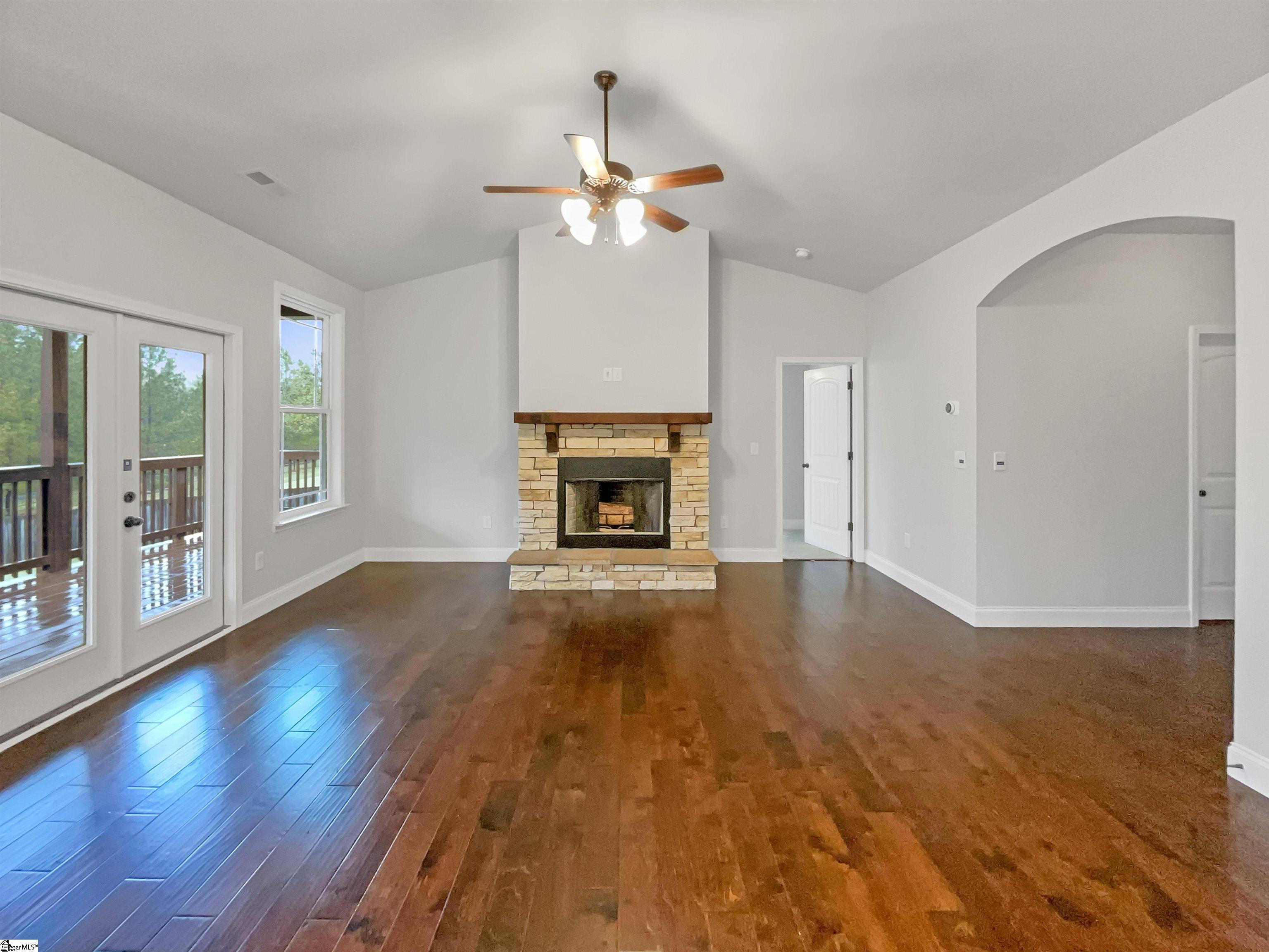 MLS #1573572 image #1