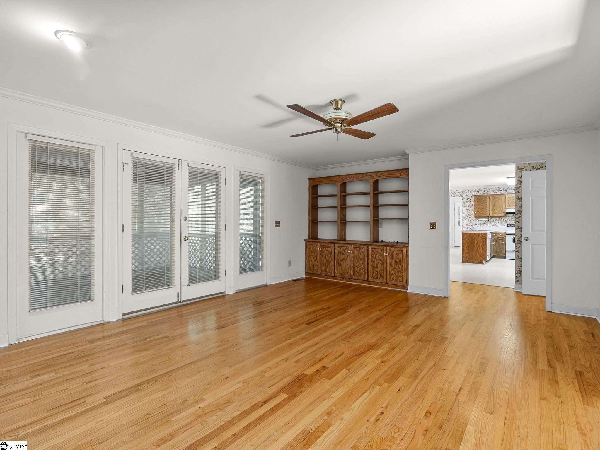 MLS #1573576 image #11