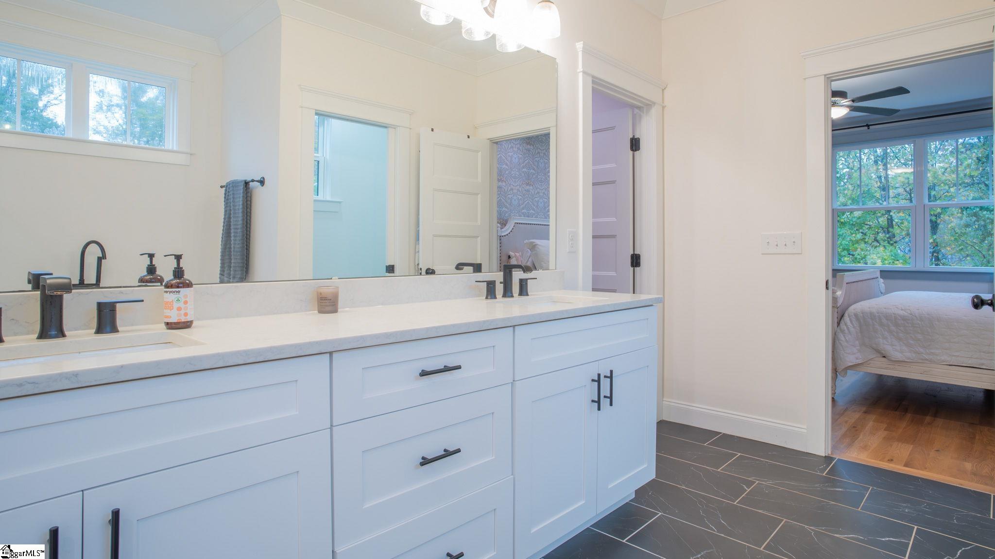 MLS #1573682 image #17