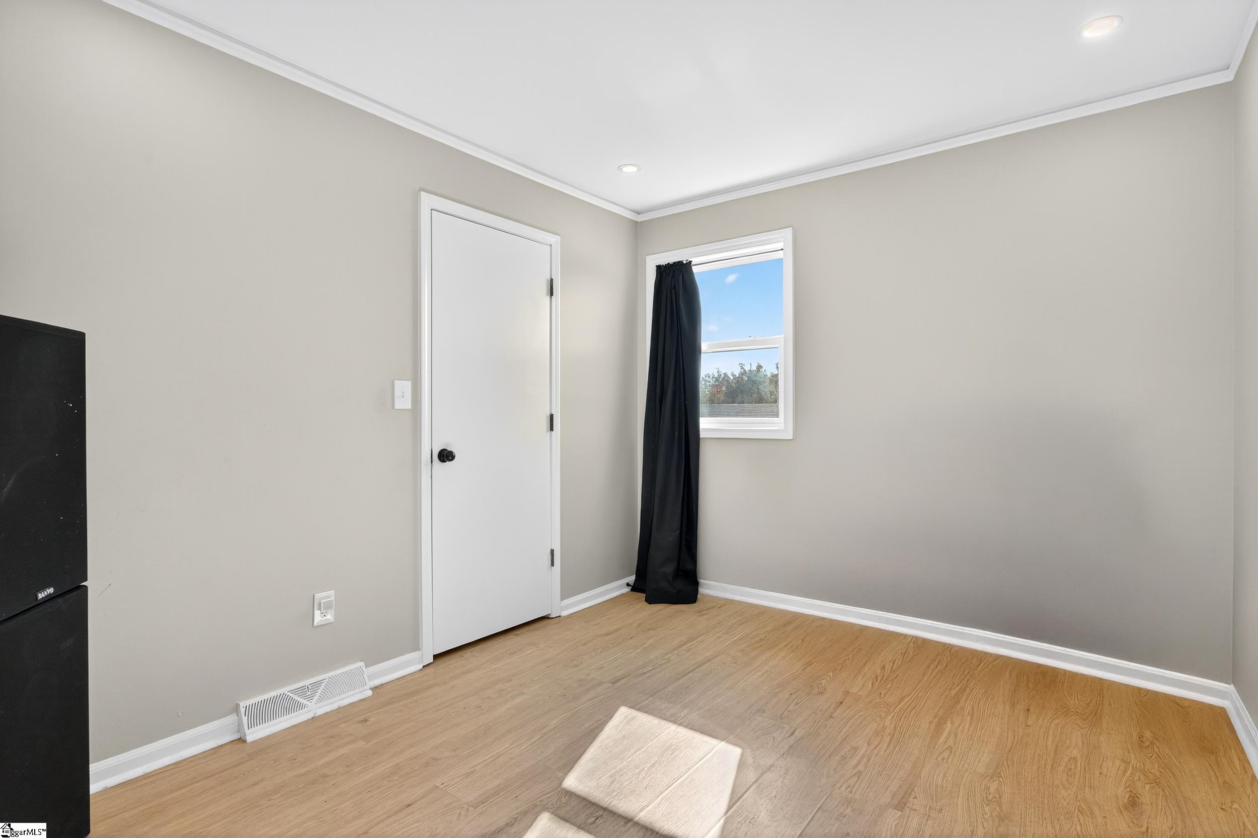 MLS #1573865 image #23