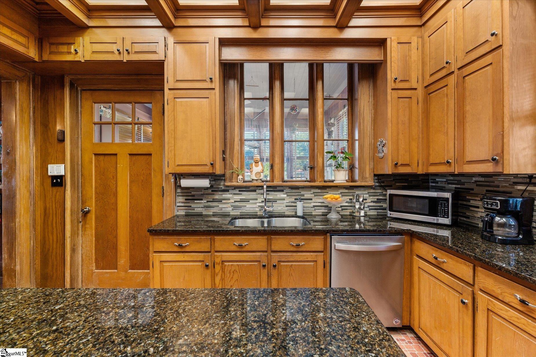 MLS #1573938 image #30