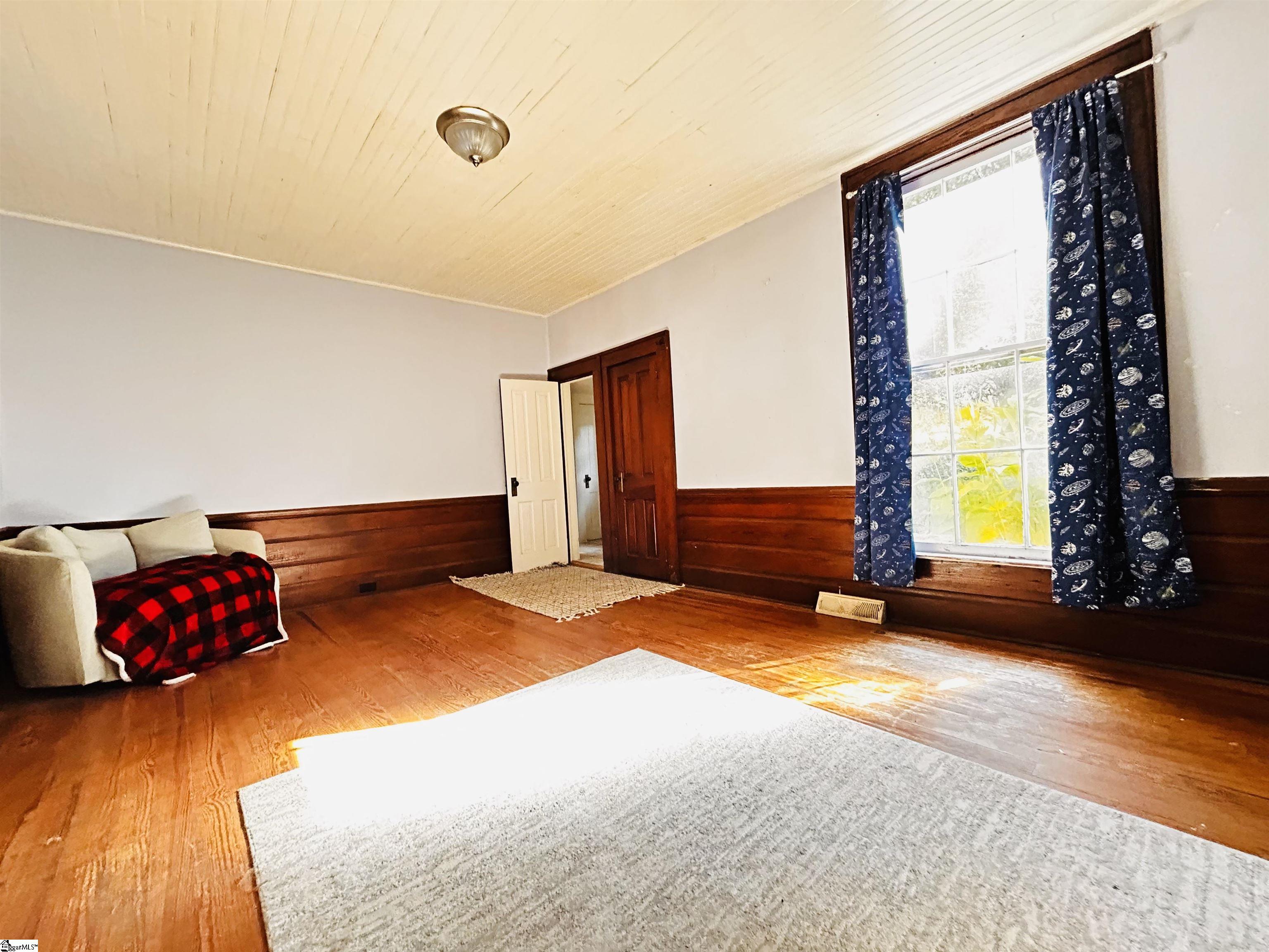 MLS #1573949 image #11