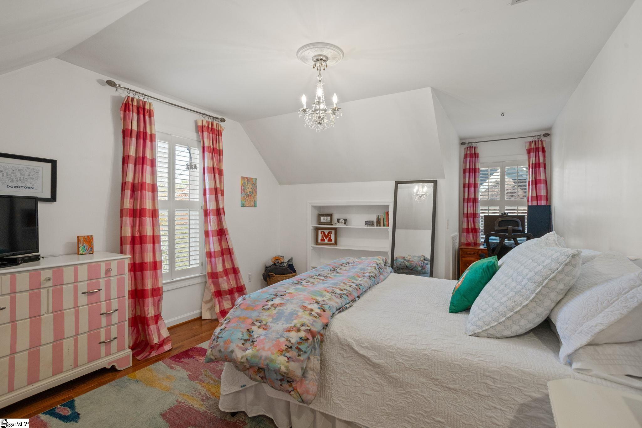 MLS #1573993 image #27