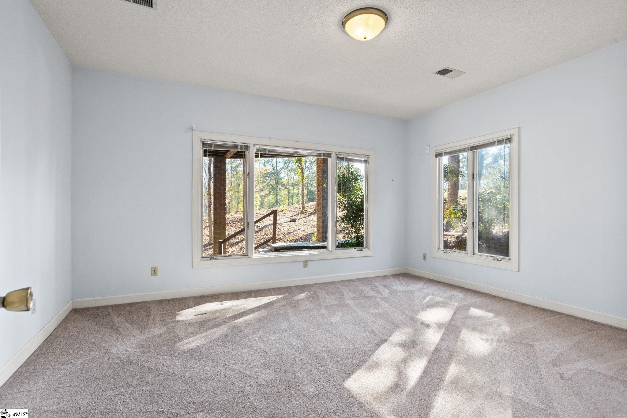 MLS #1574087 image #40