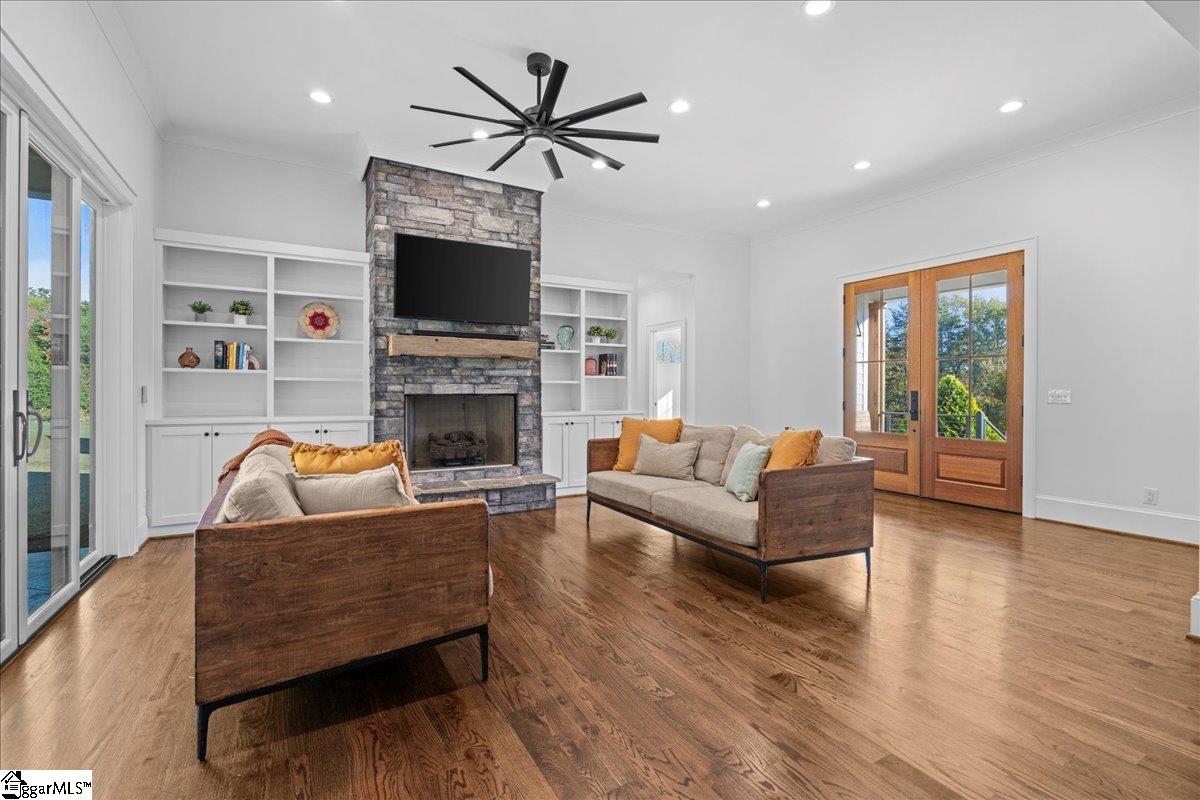 MLS #1574151 image #10