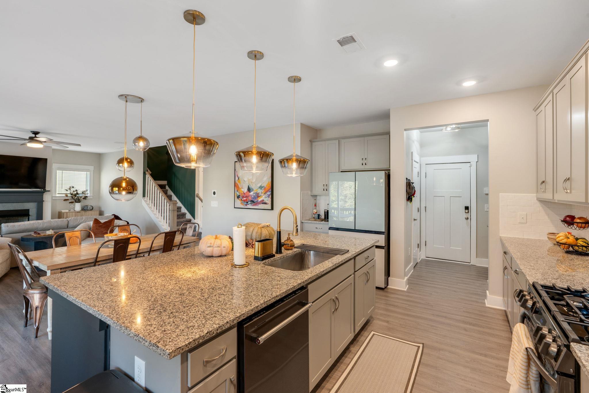 MLS #1574208 image #1