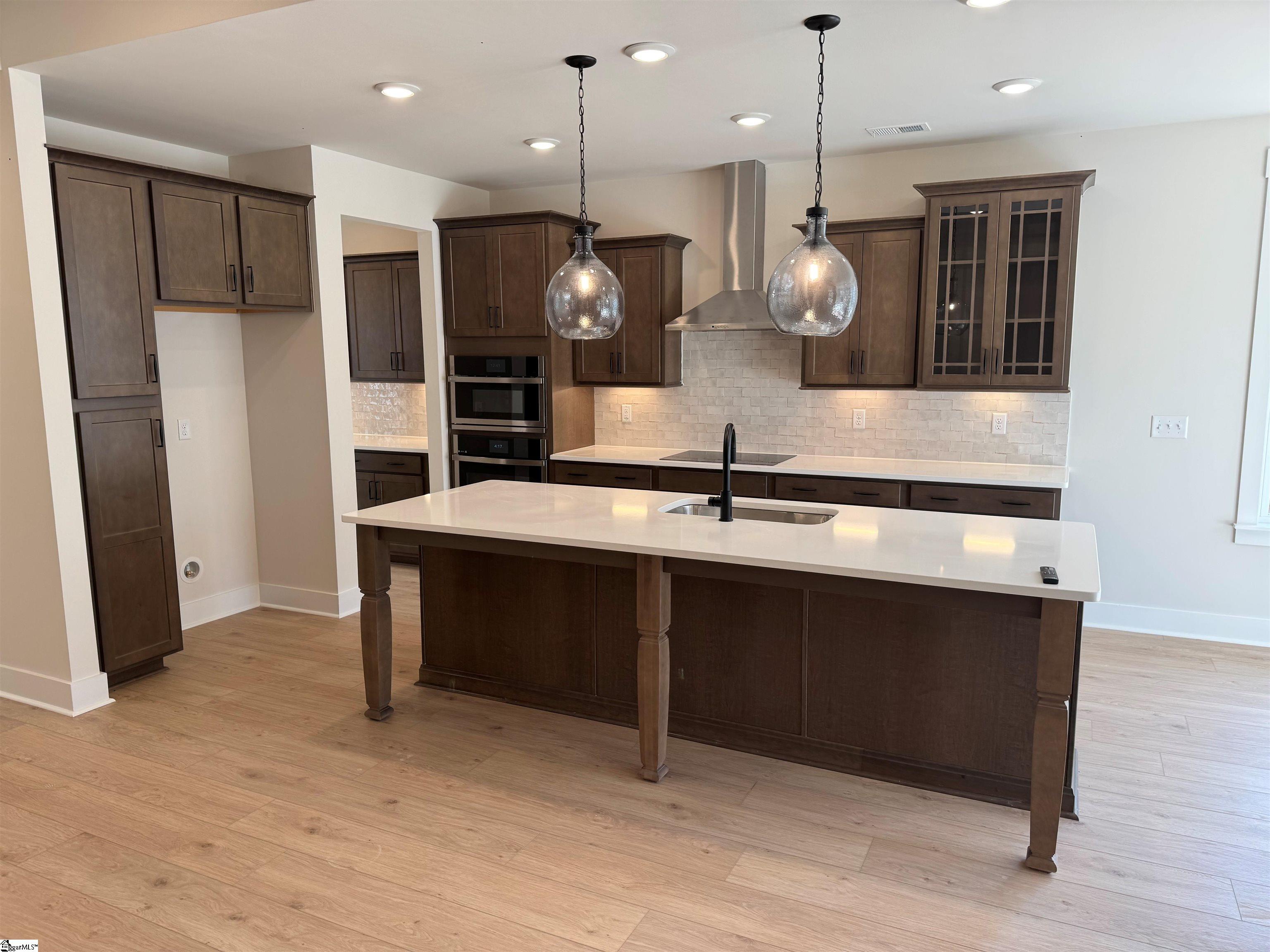 MLS #1574469 image #1