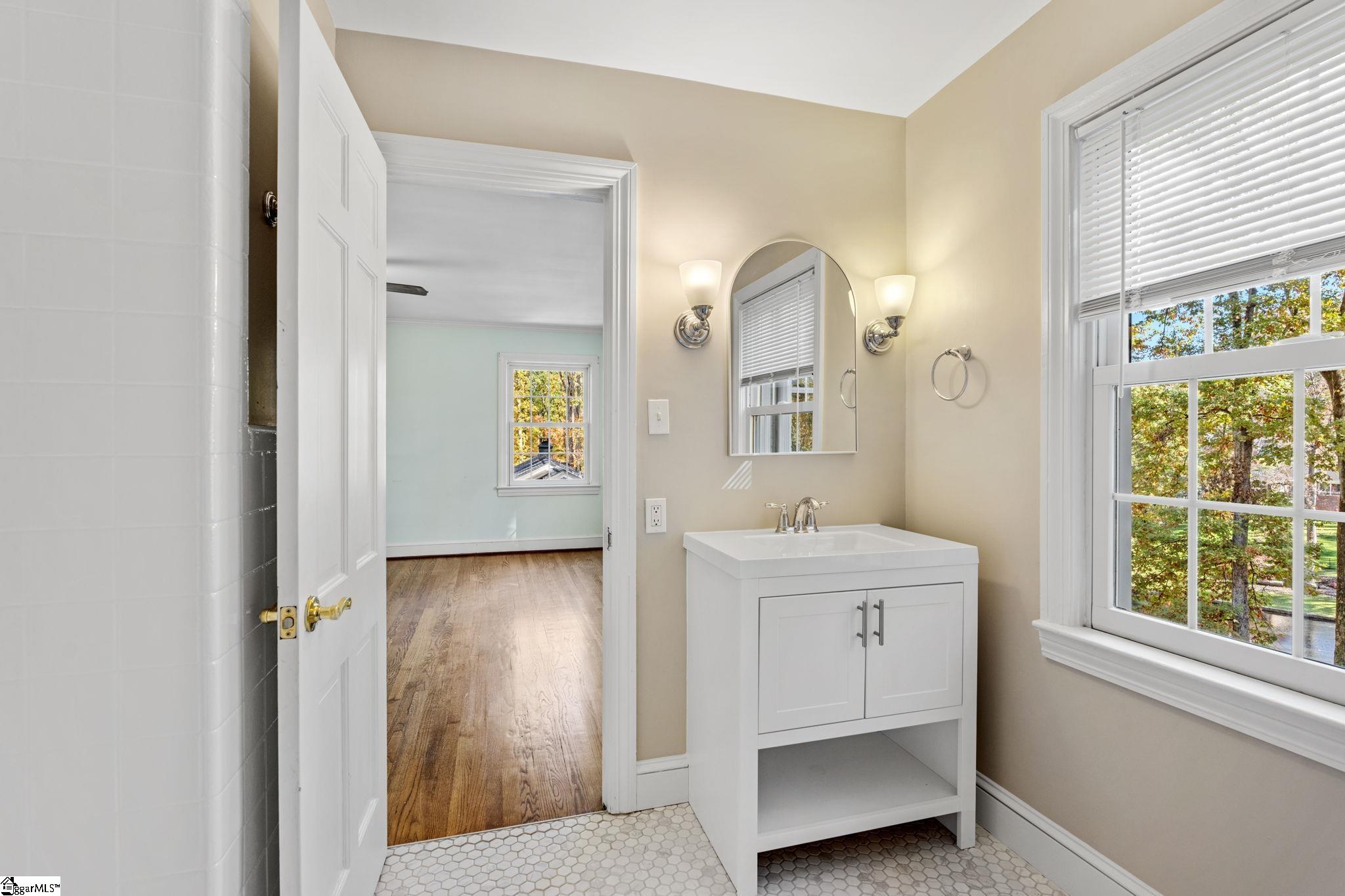 MLS #1574772 image #25