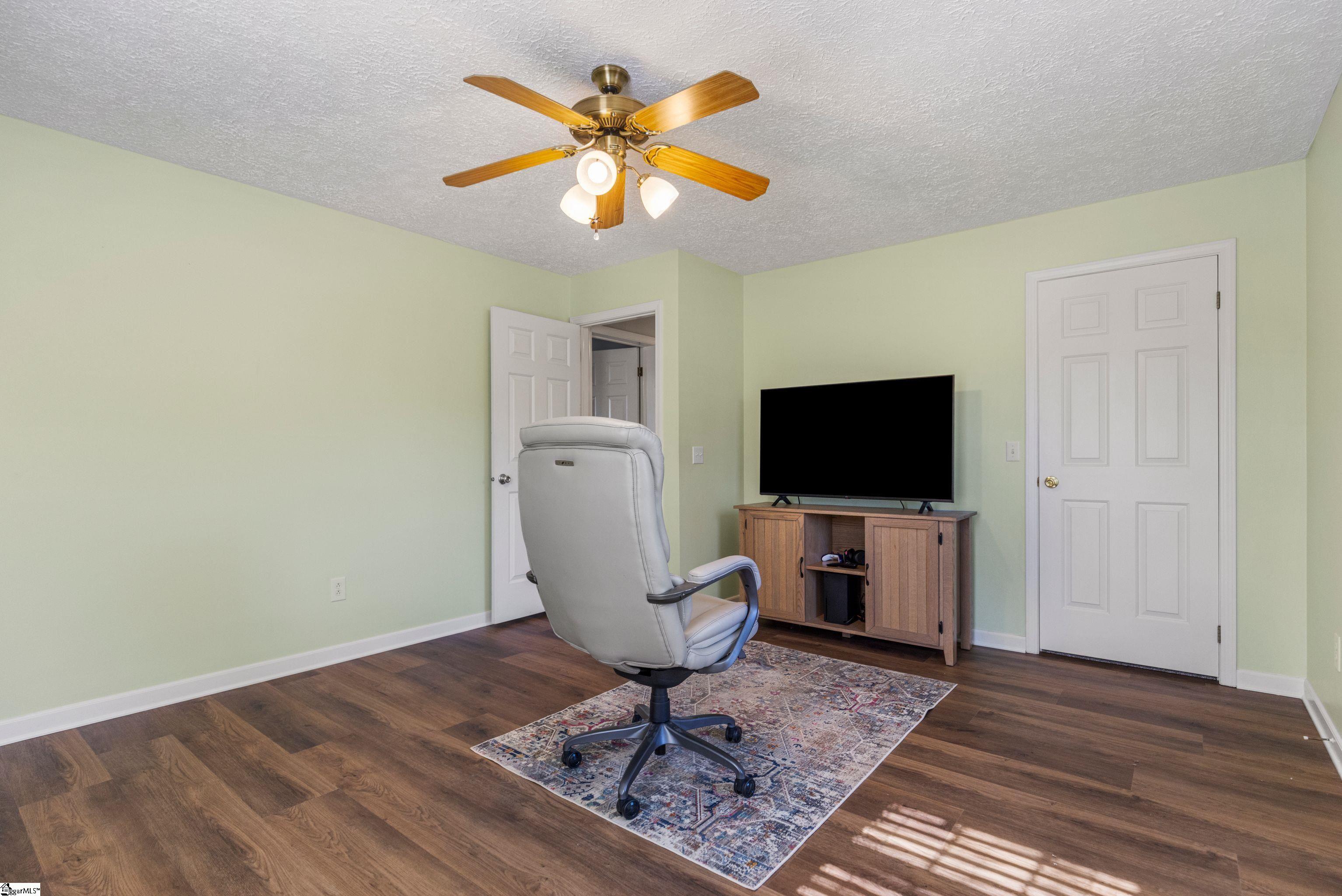 MLS #1574774 image #37