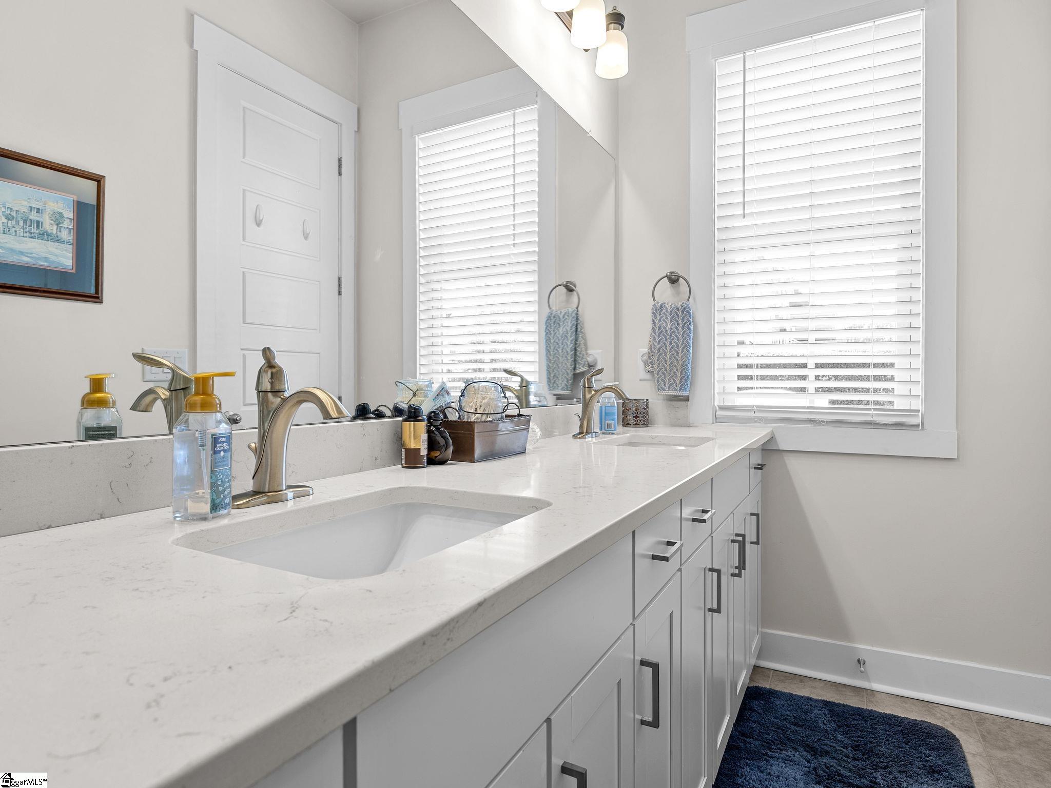 MLS #1574783 image #32