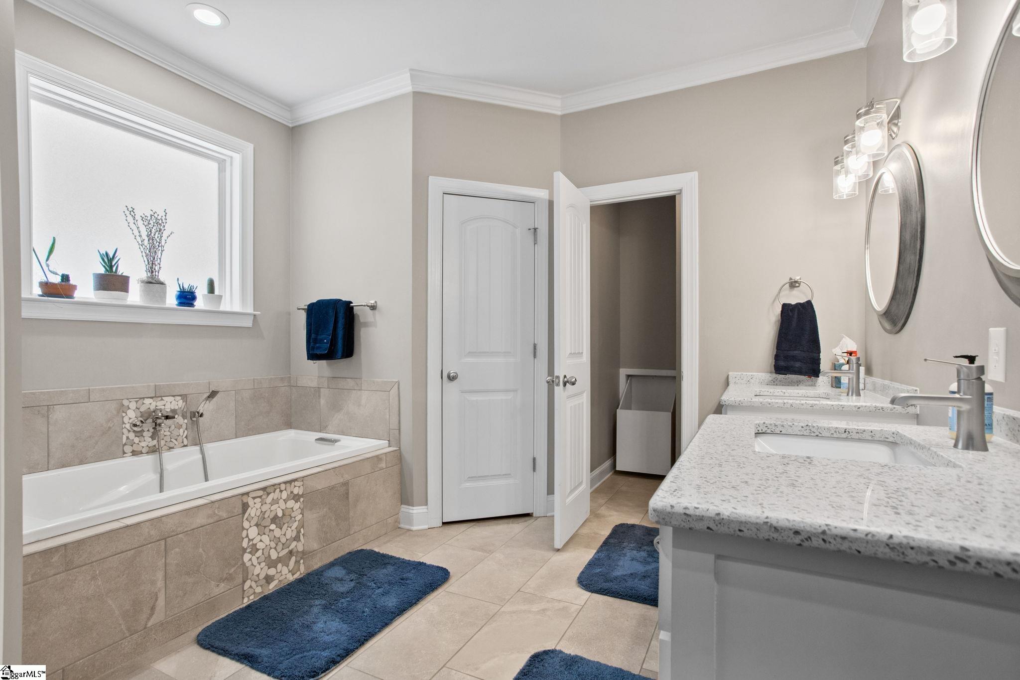 MLS #1574822 image #12