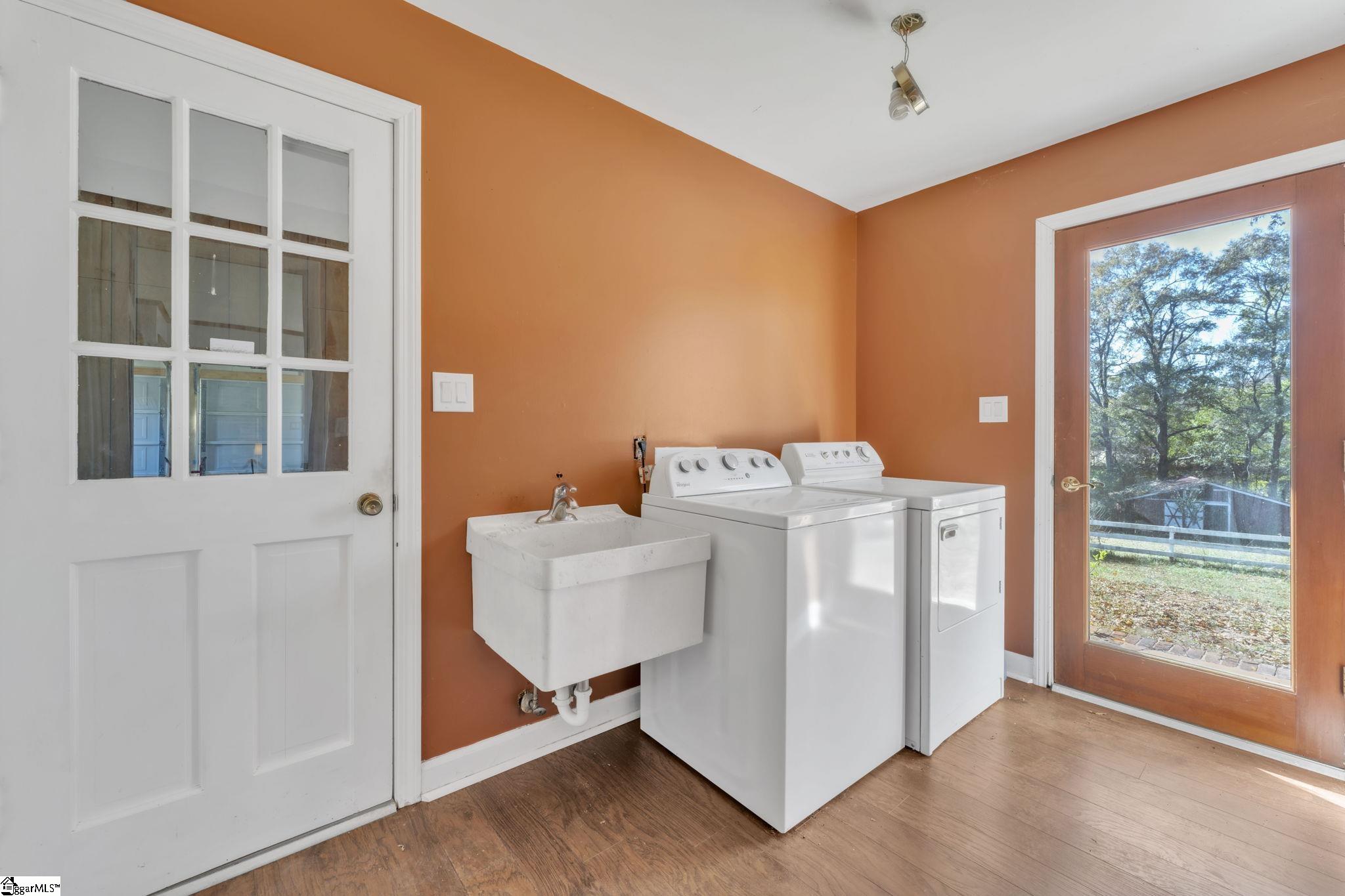 MLS #1574839 image #31