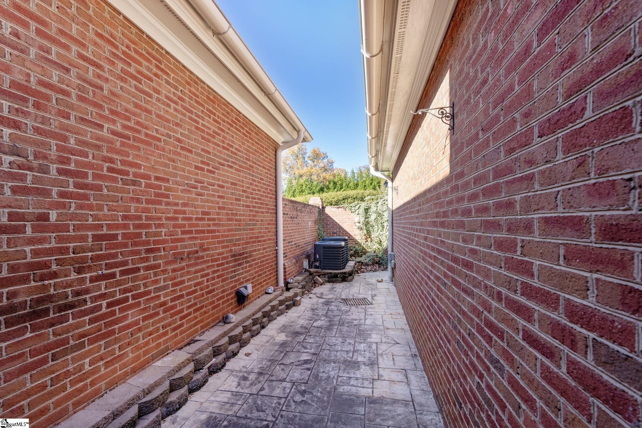 MLS #1574920 image #20