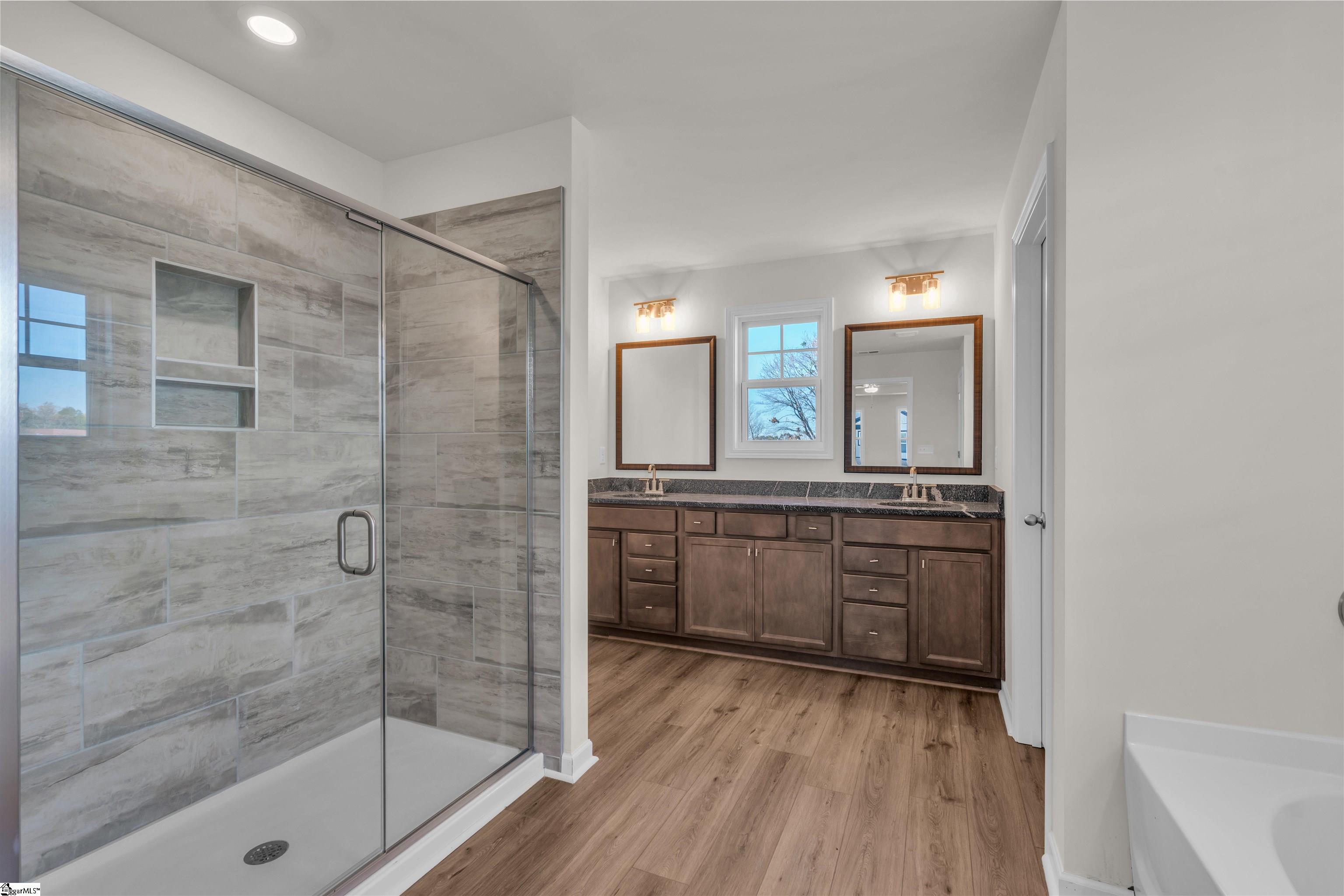 MLS #1574946 image #22