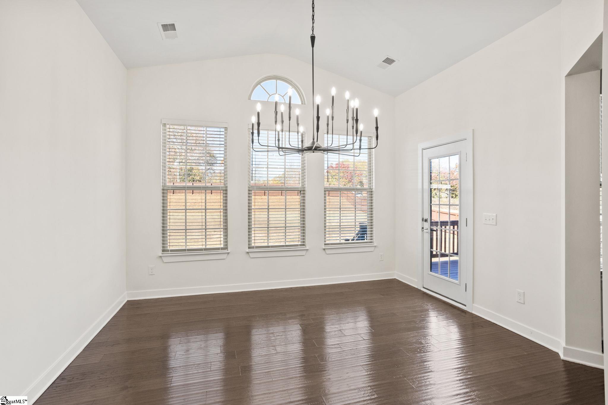 MLS #1574948 image #15