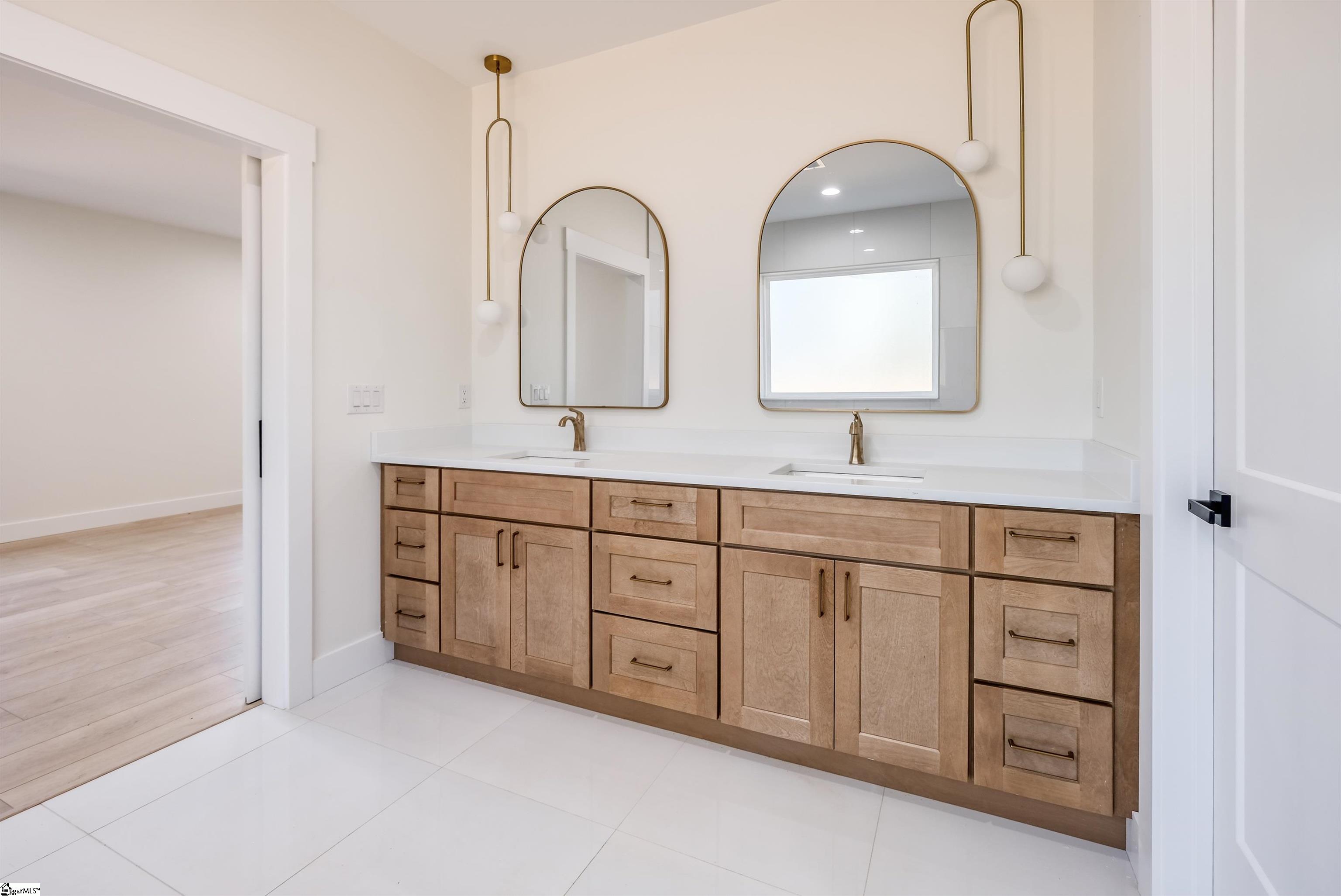 MLS #1574973 image #13