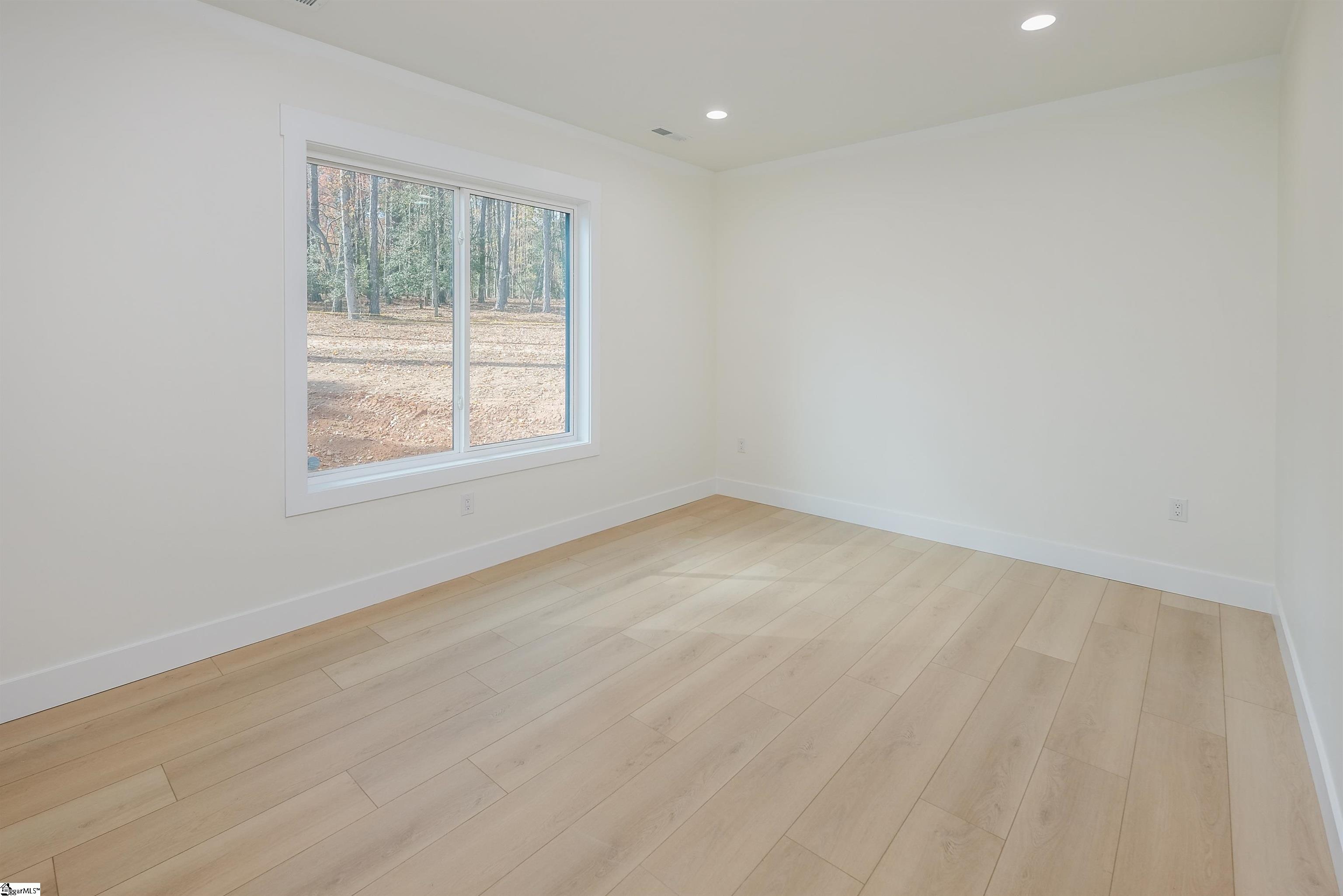 MLS #1574973 image #25