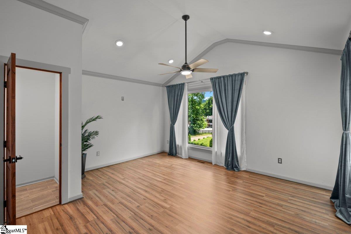 MLS #1574987 image #20