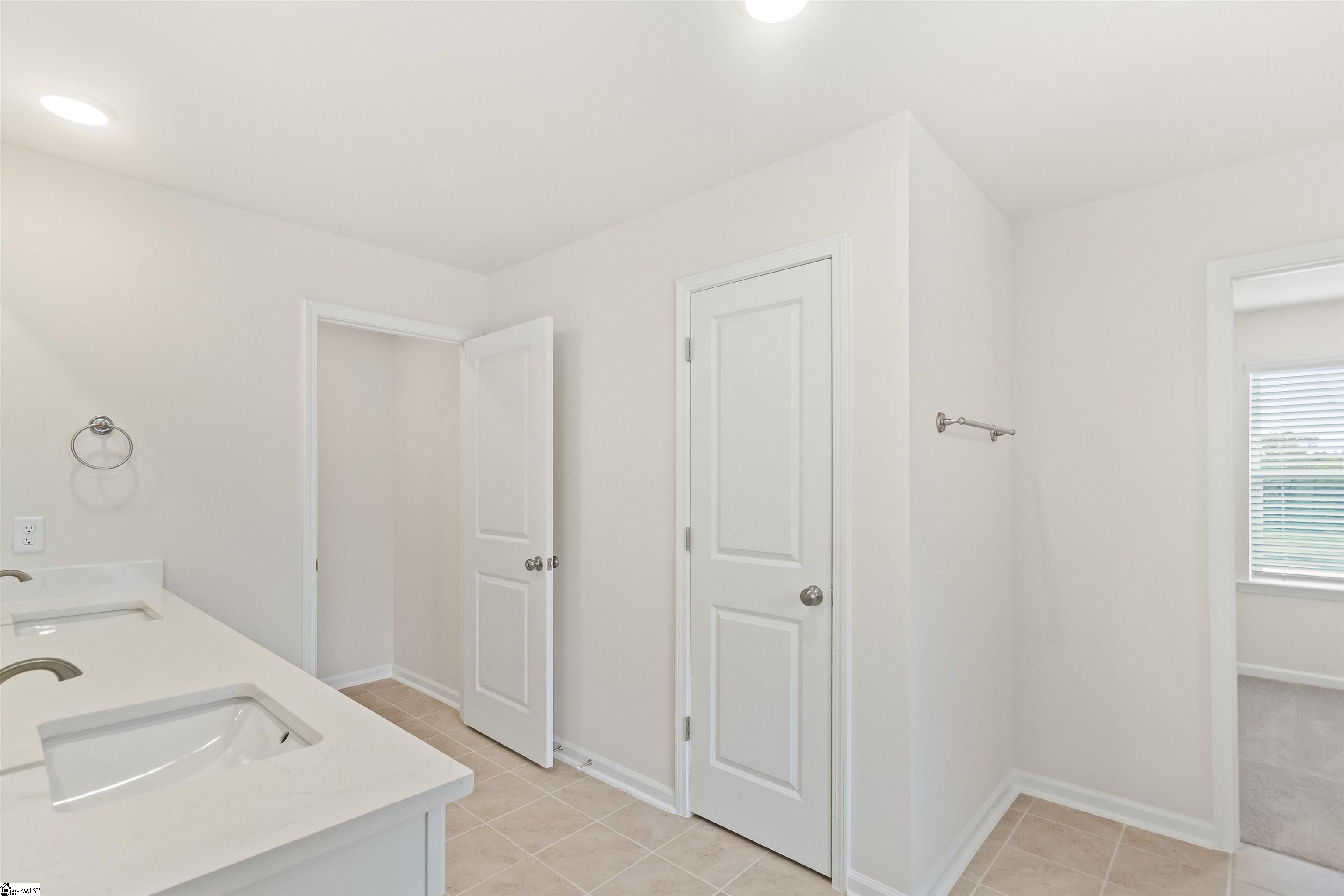 MLS #1575211 image #24