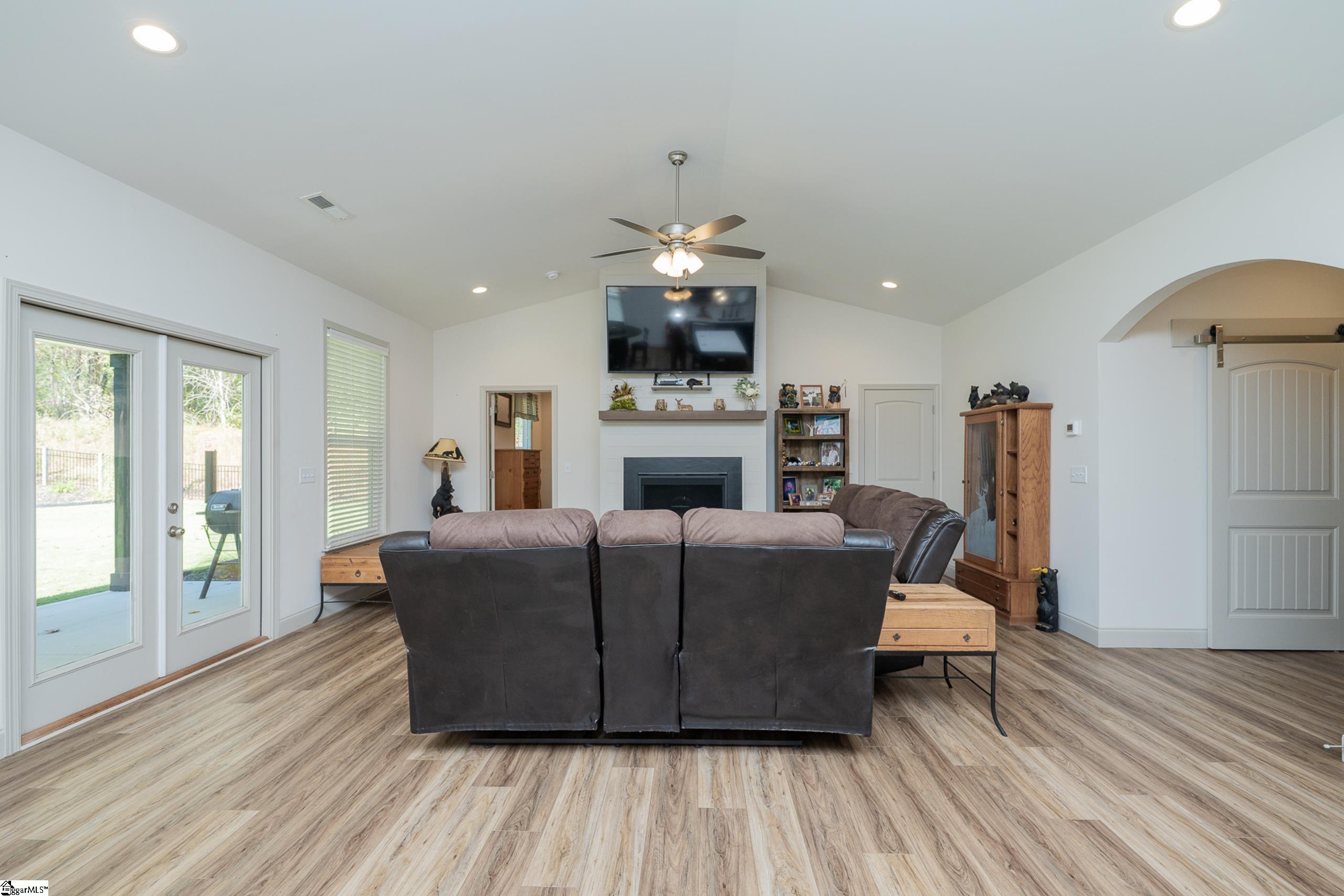 MLS #1575228 image #5