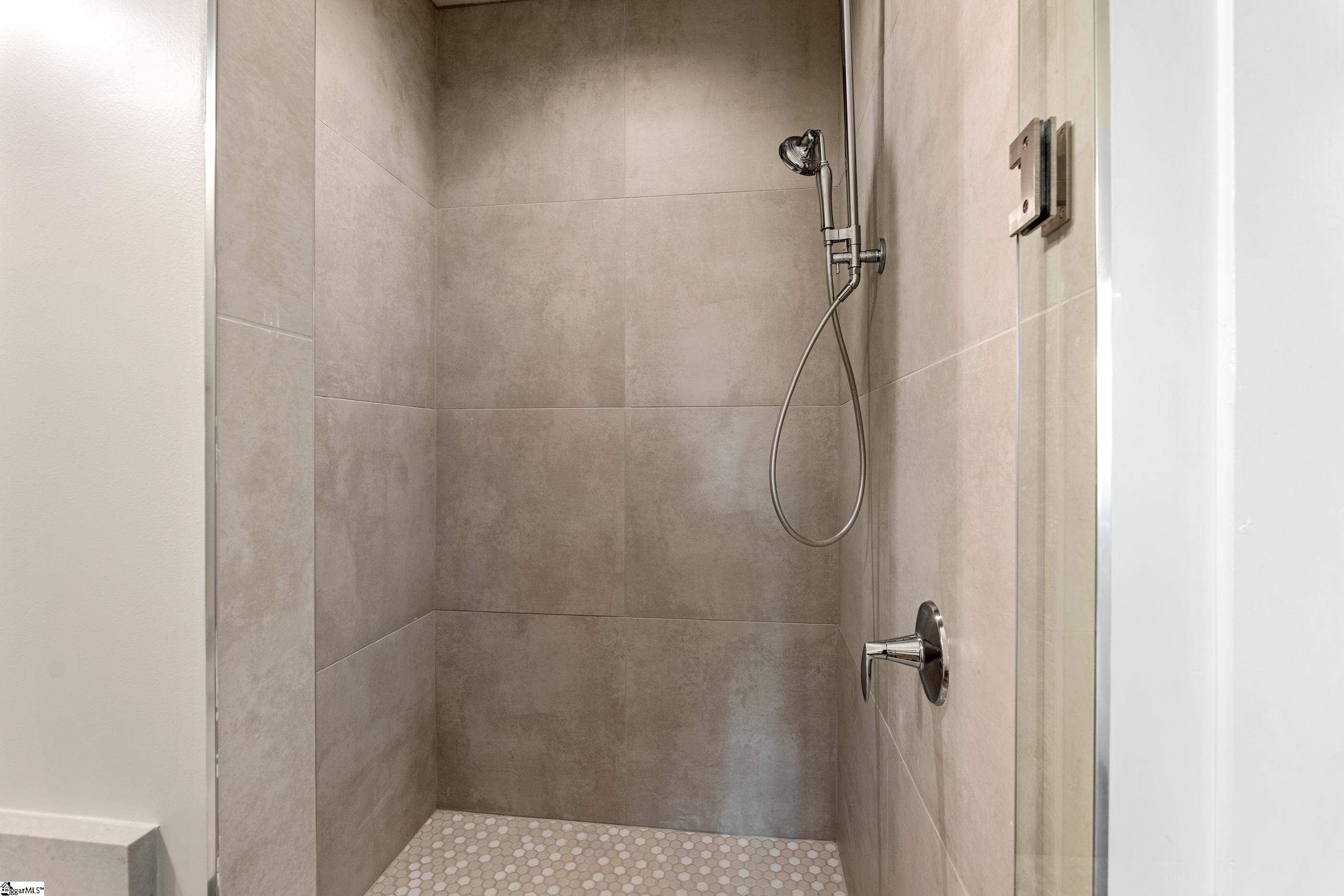 MLS #1559968 image #22