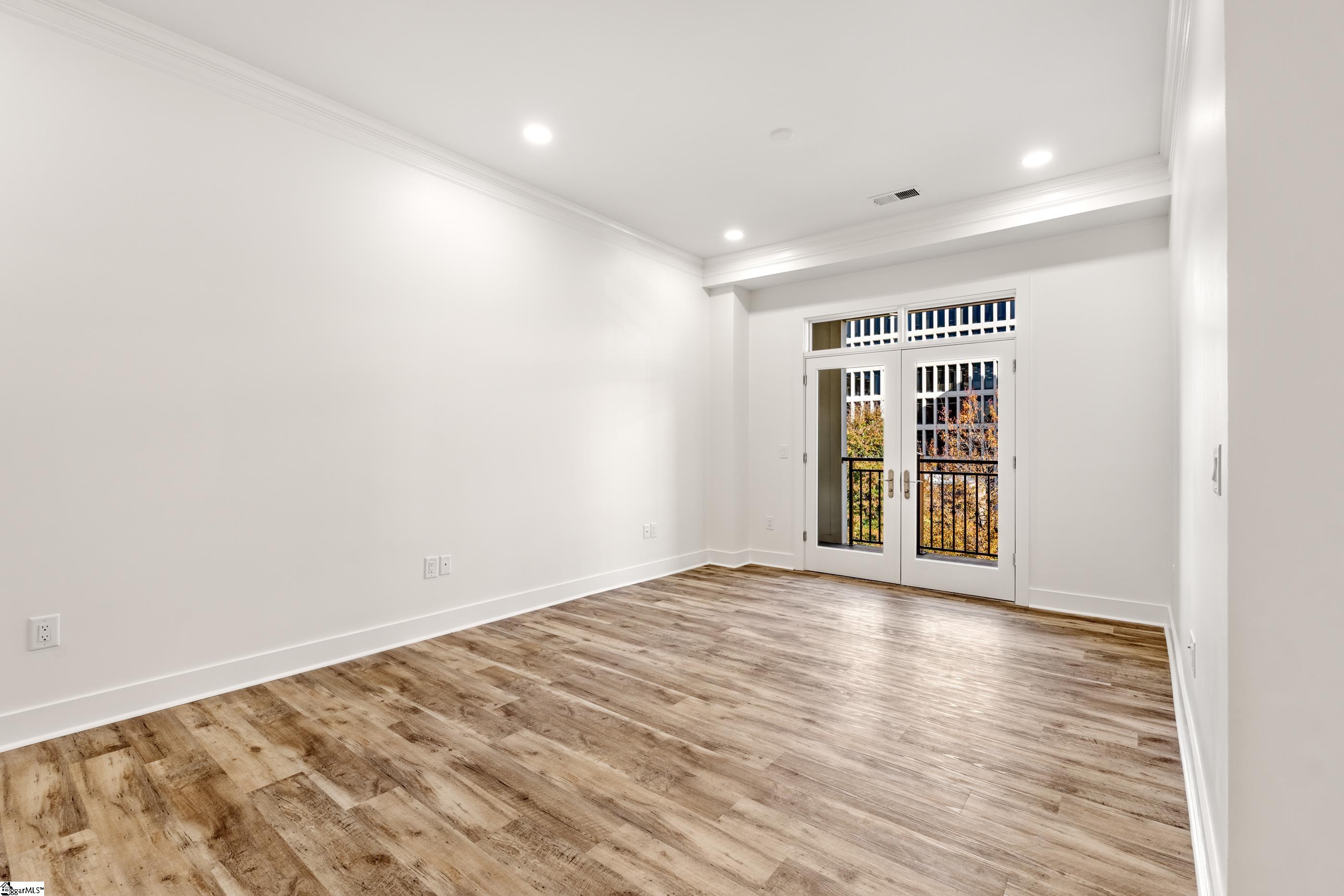 MLS #1559968 image #9