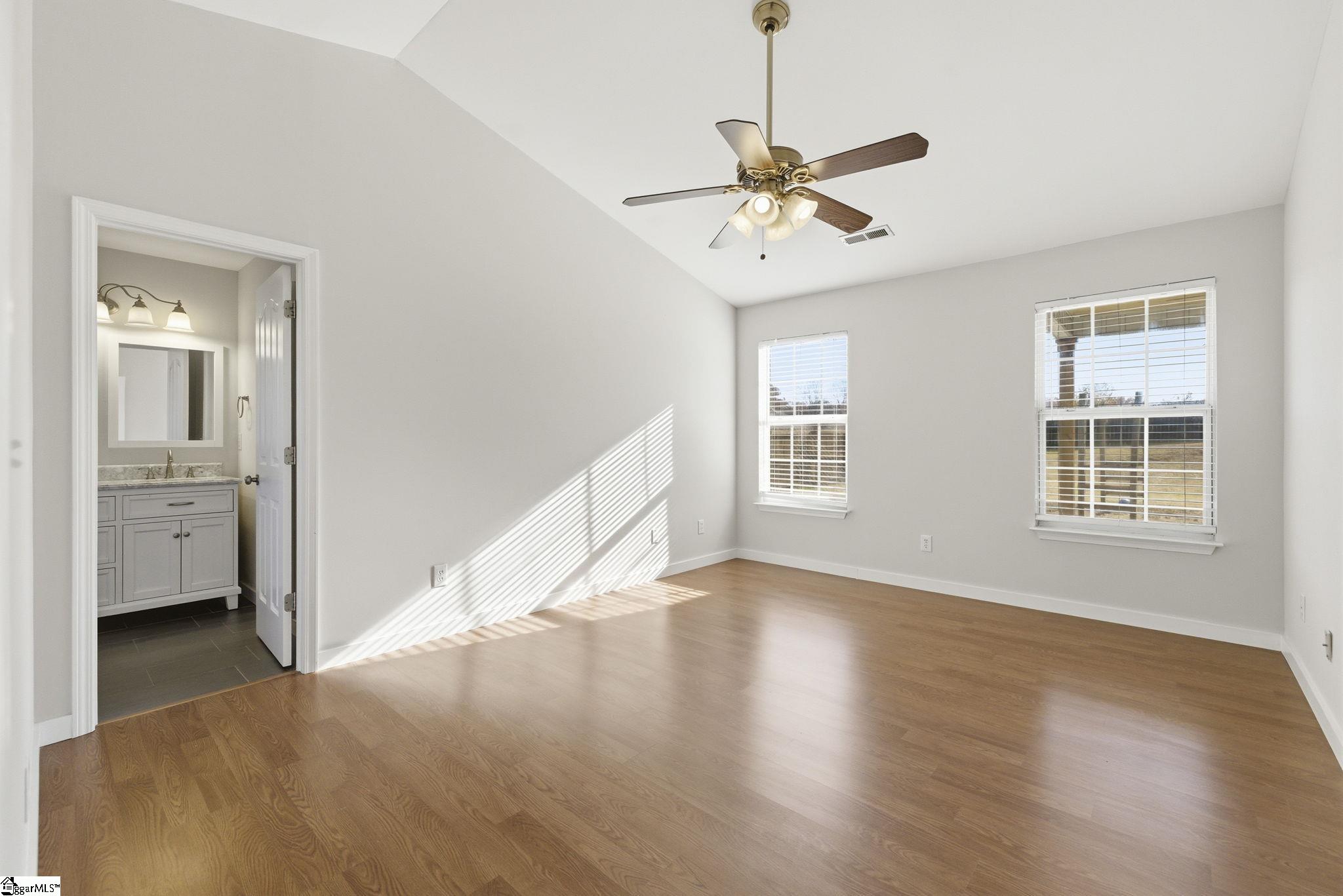 MLS #1575324 image #15