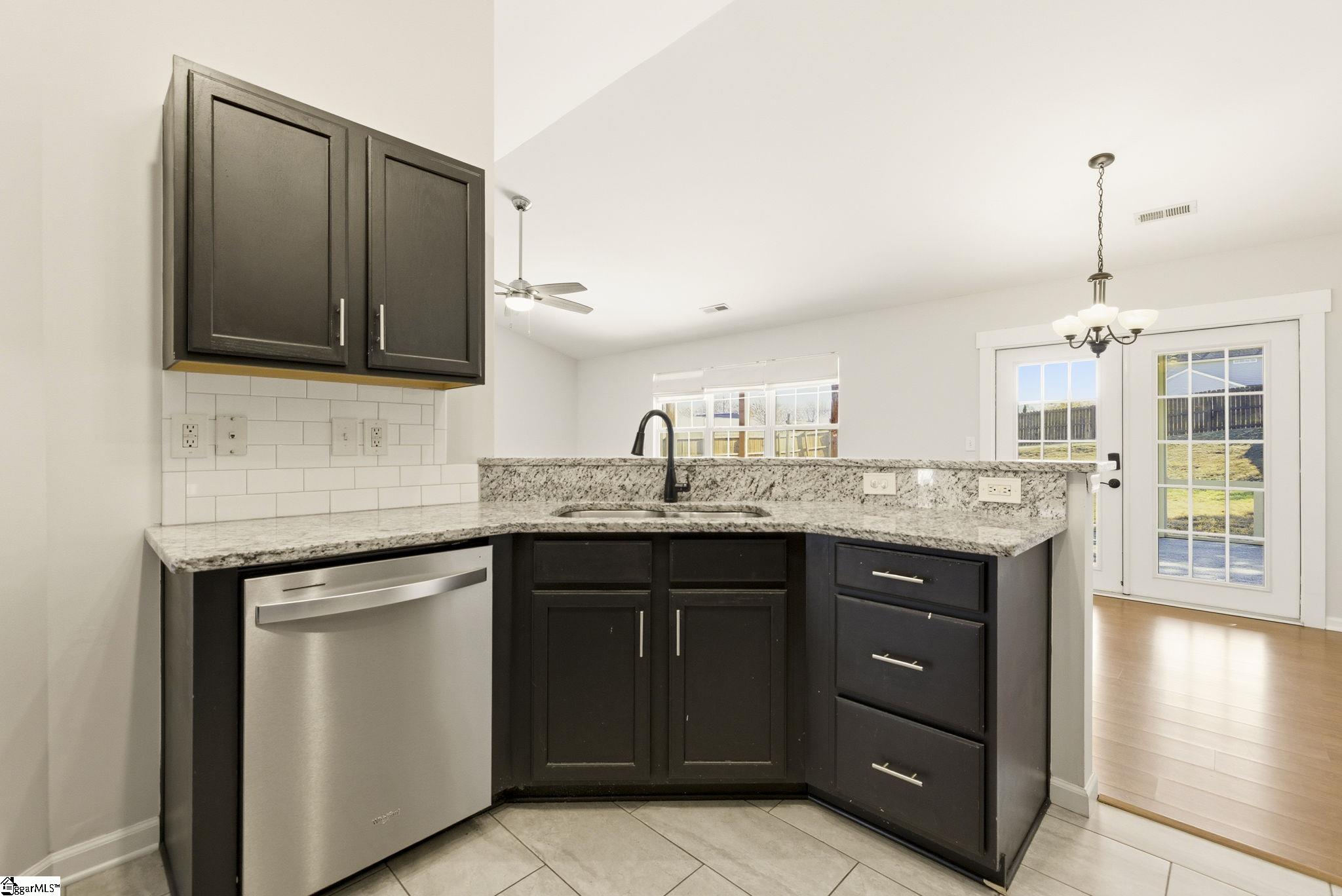 MLS #1575324 image #9