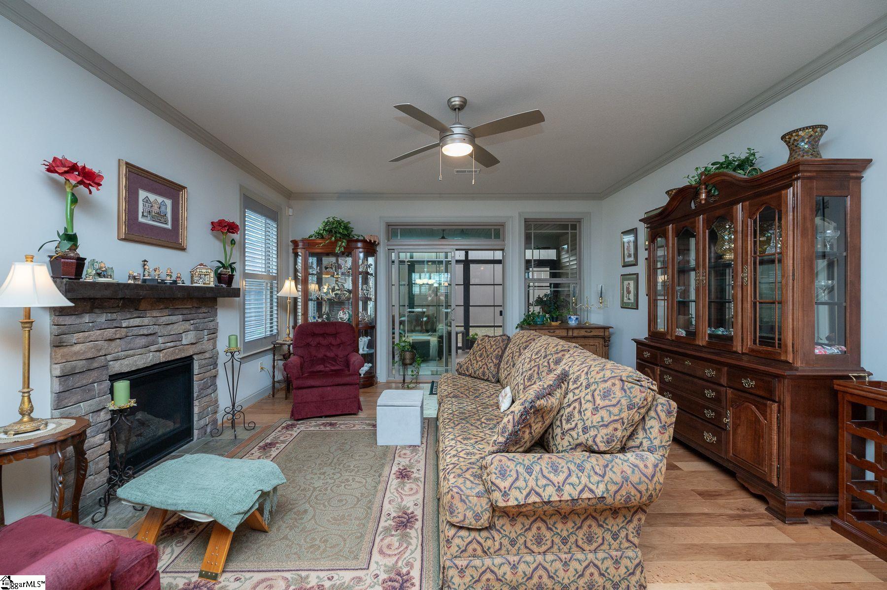 MLS #1575340 image #9