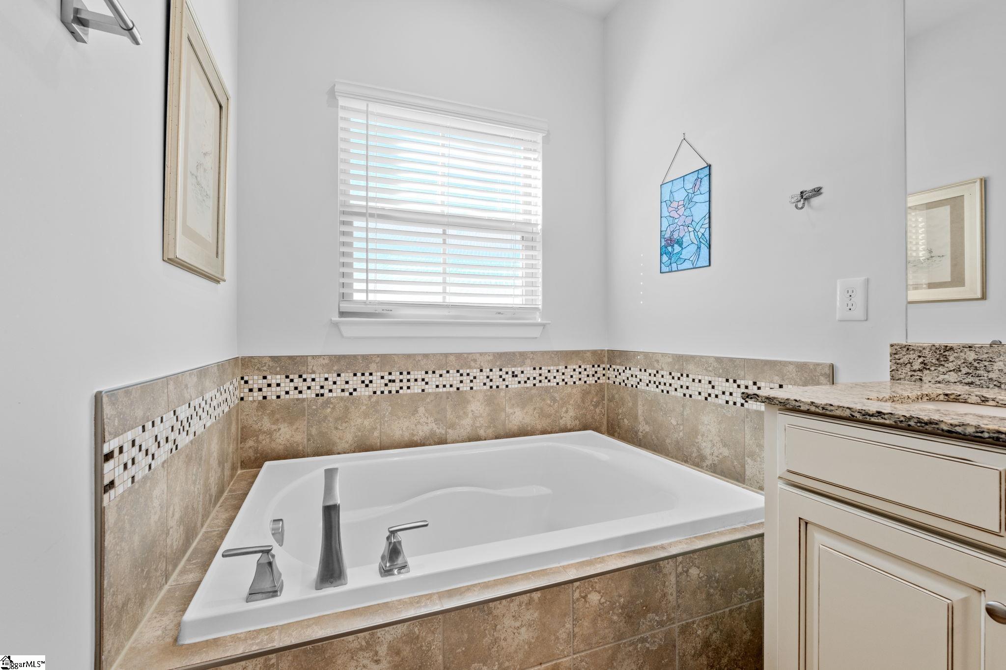 MLS #1575341 image #25