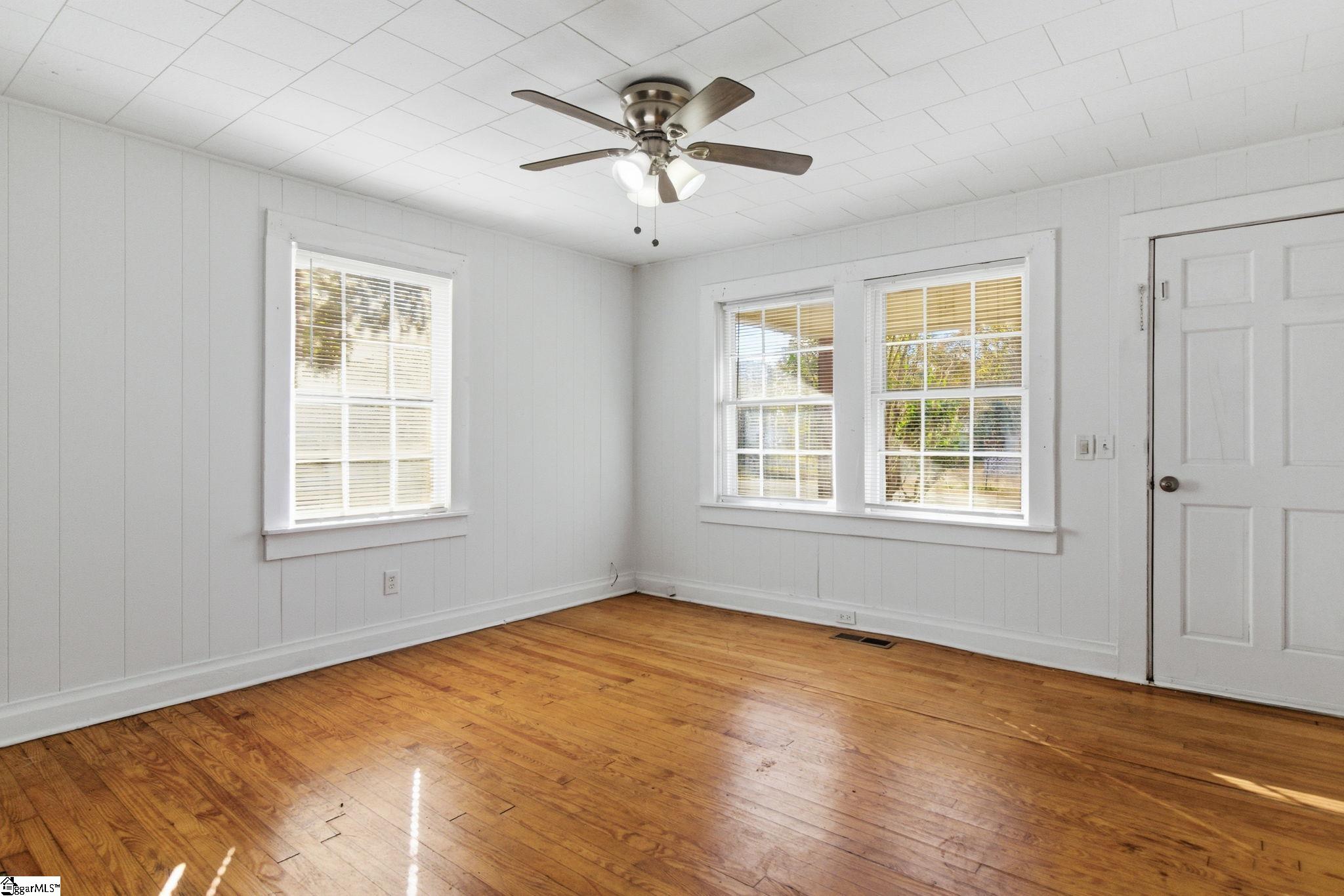 MLS #1575727 image #19