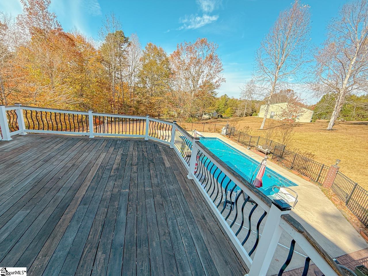 MLS #1575749 image #42