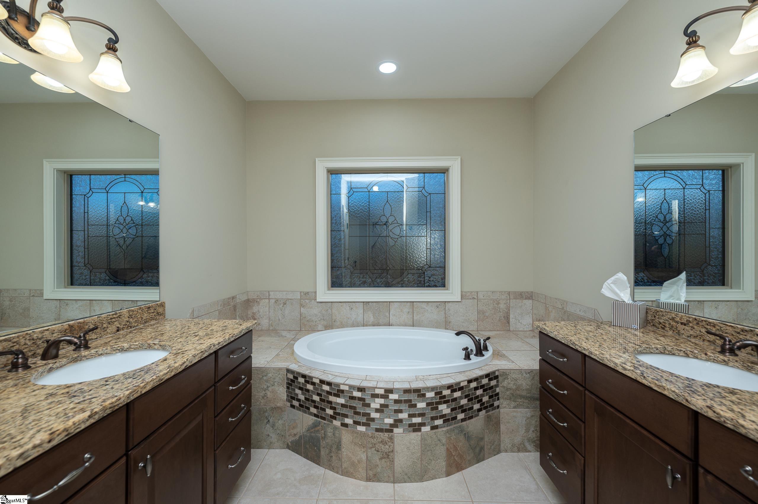 MLS #1575958 image #17