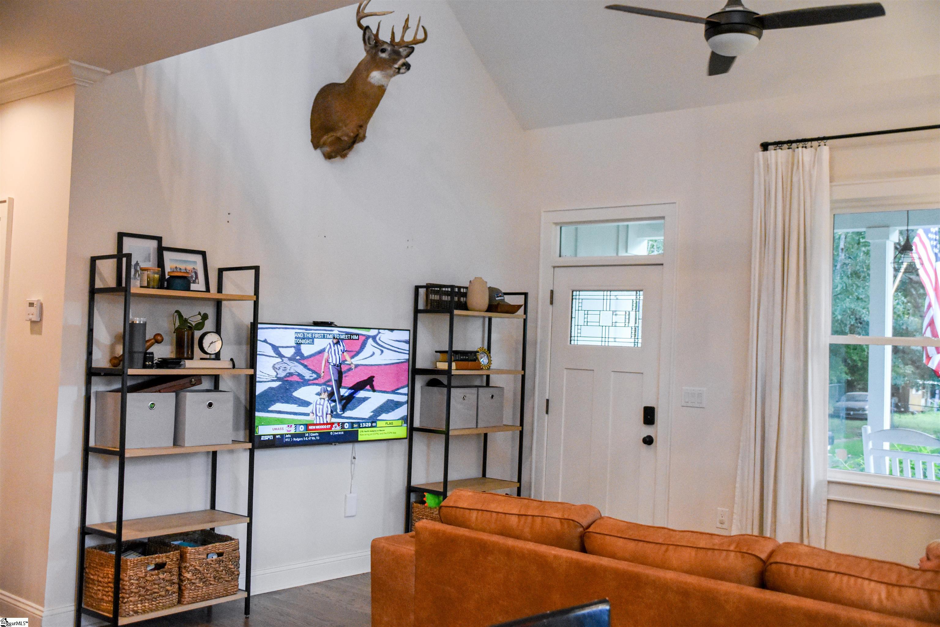 MLS #1575992 image #2