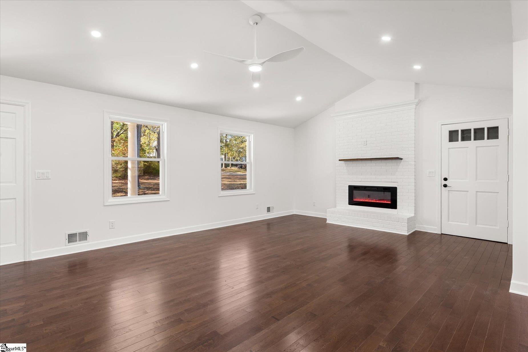 MLS #1576054 image #16