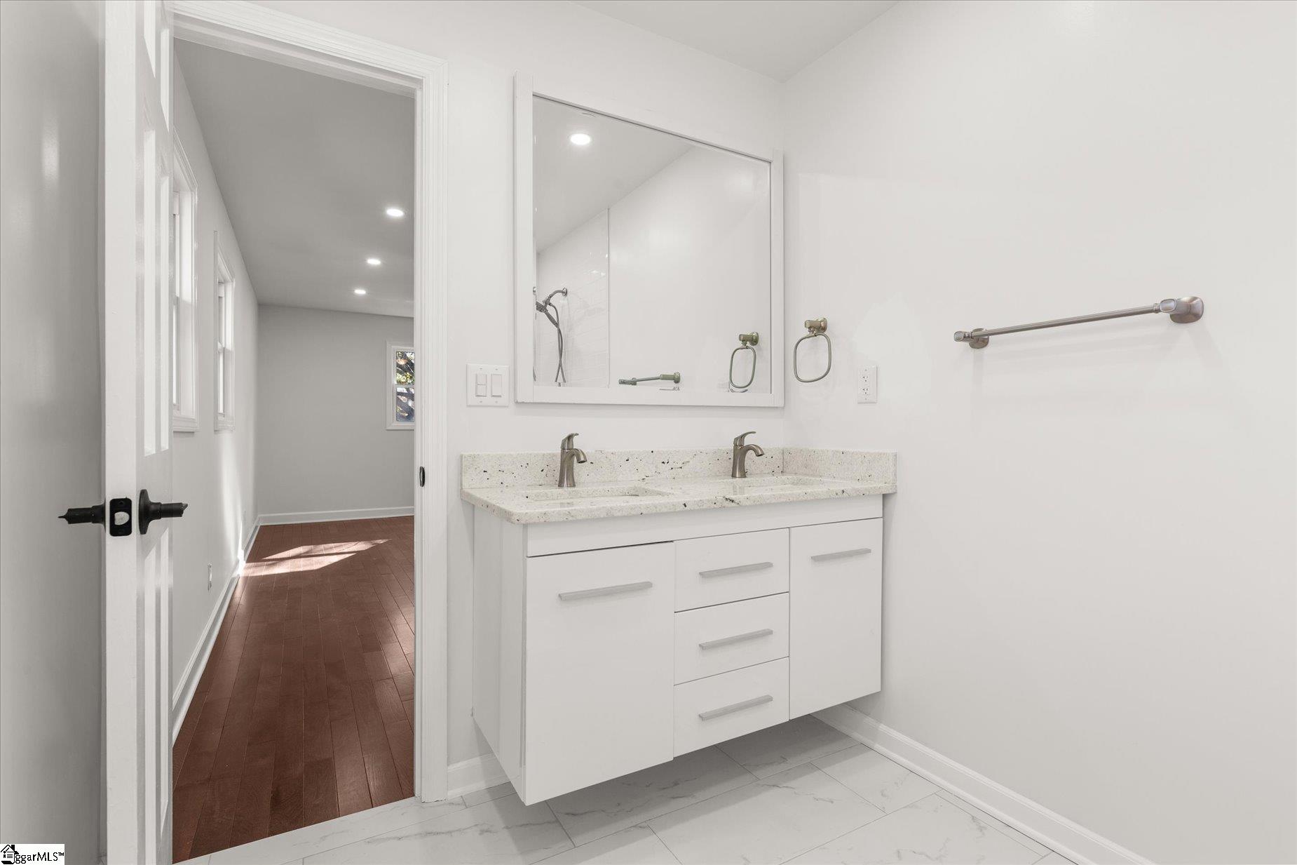 MLS #1576054 image #33