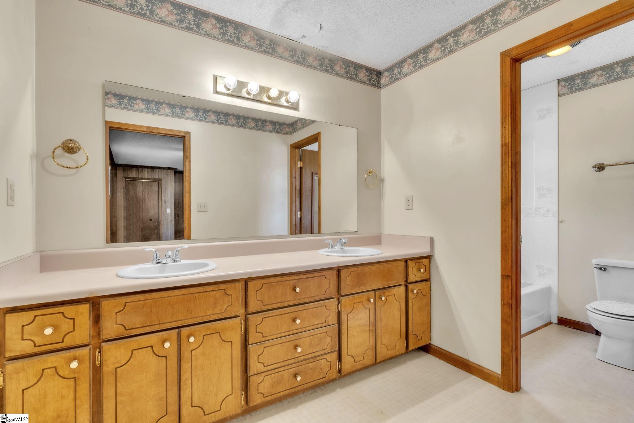 MLS #1576070 image #26