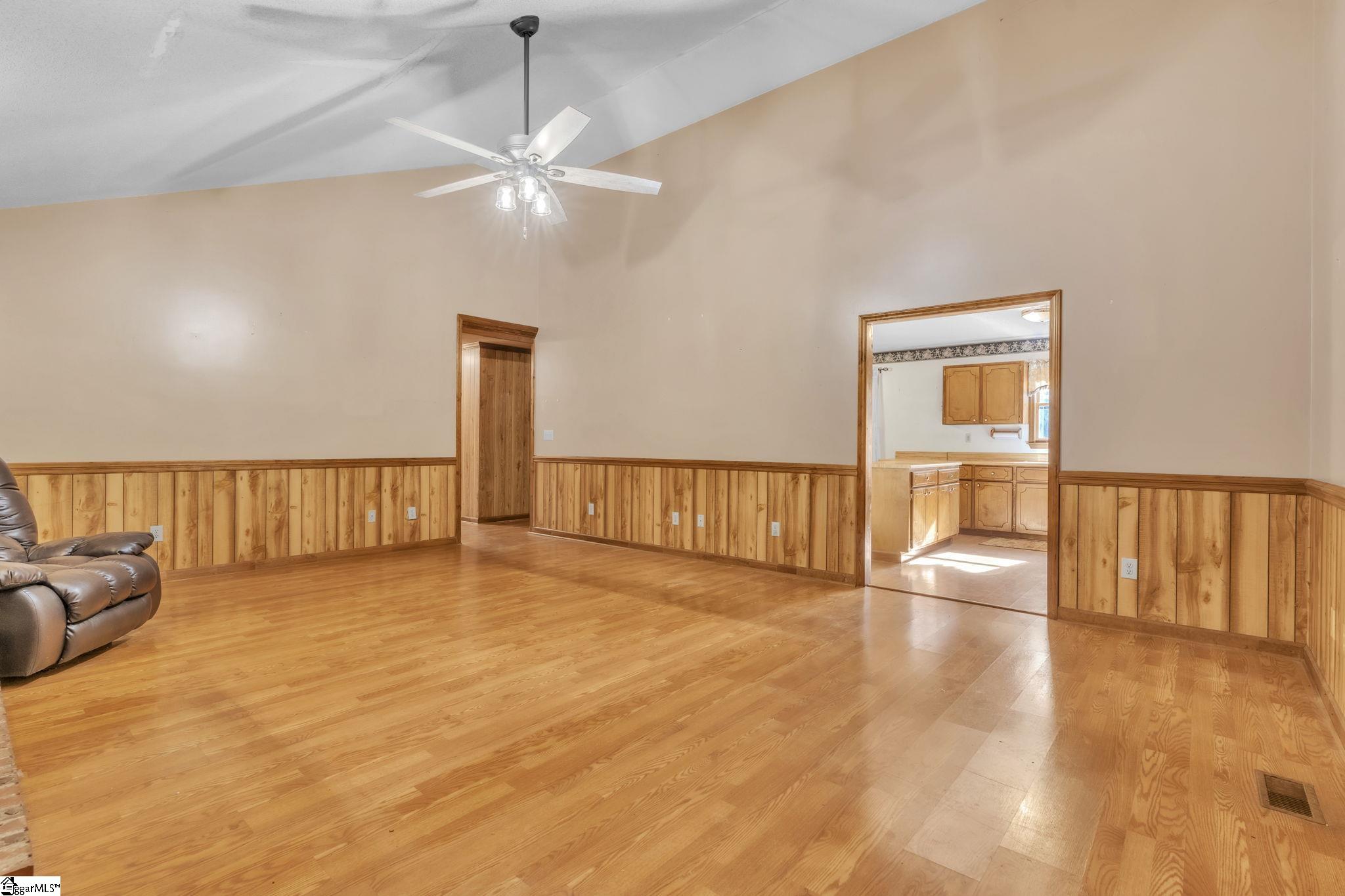 MLS #1576070 image #8