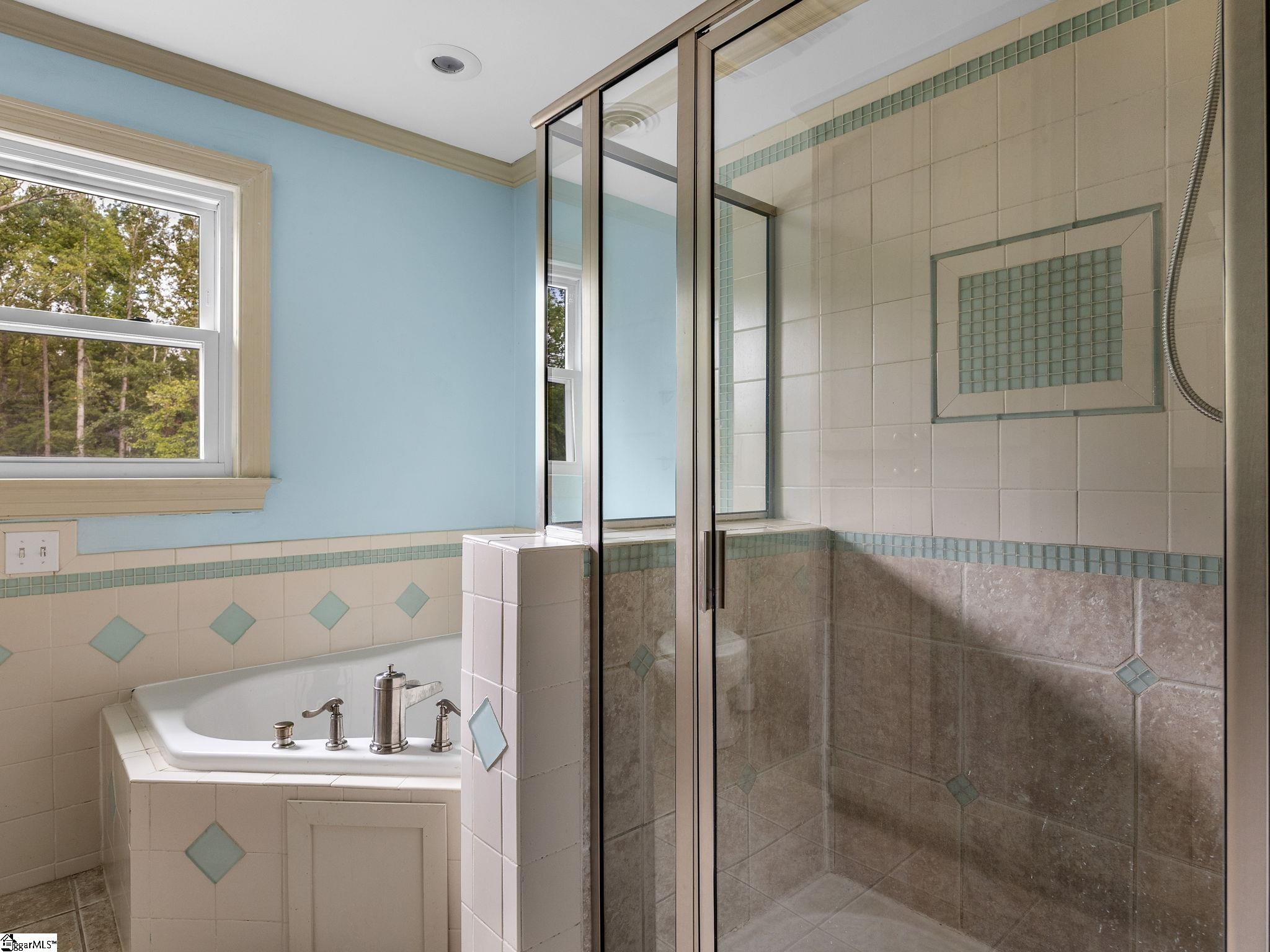 MLS #1576077 image #36