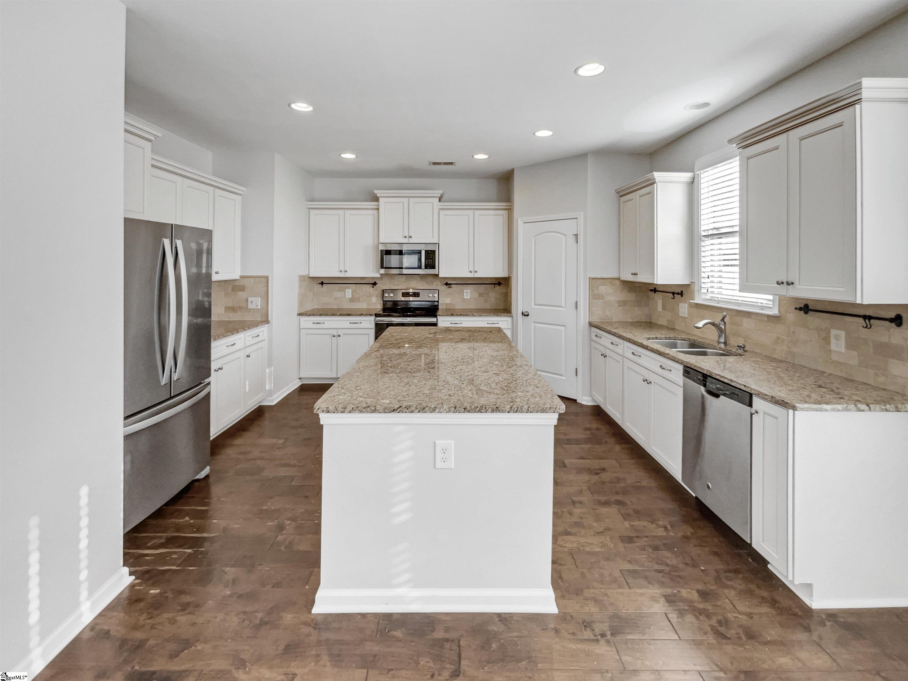 MLS #1576138 image #1