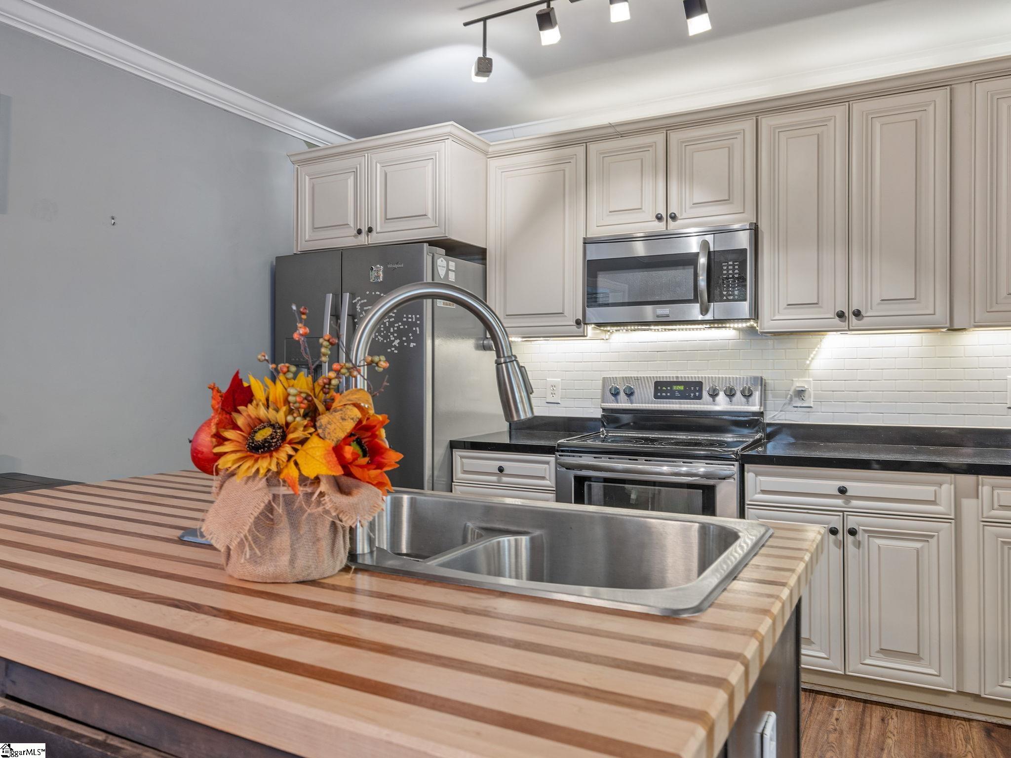 MLS #1576165 image #24