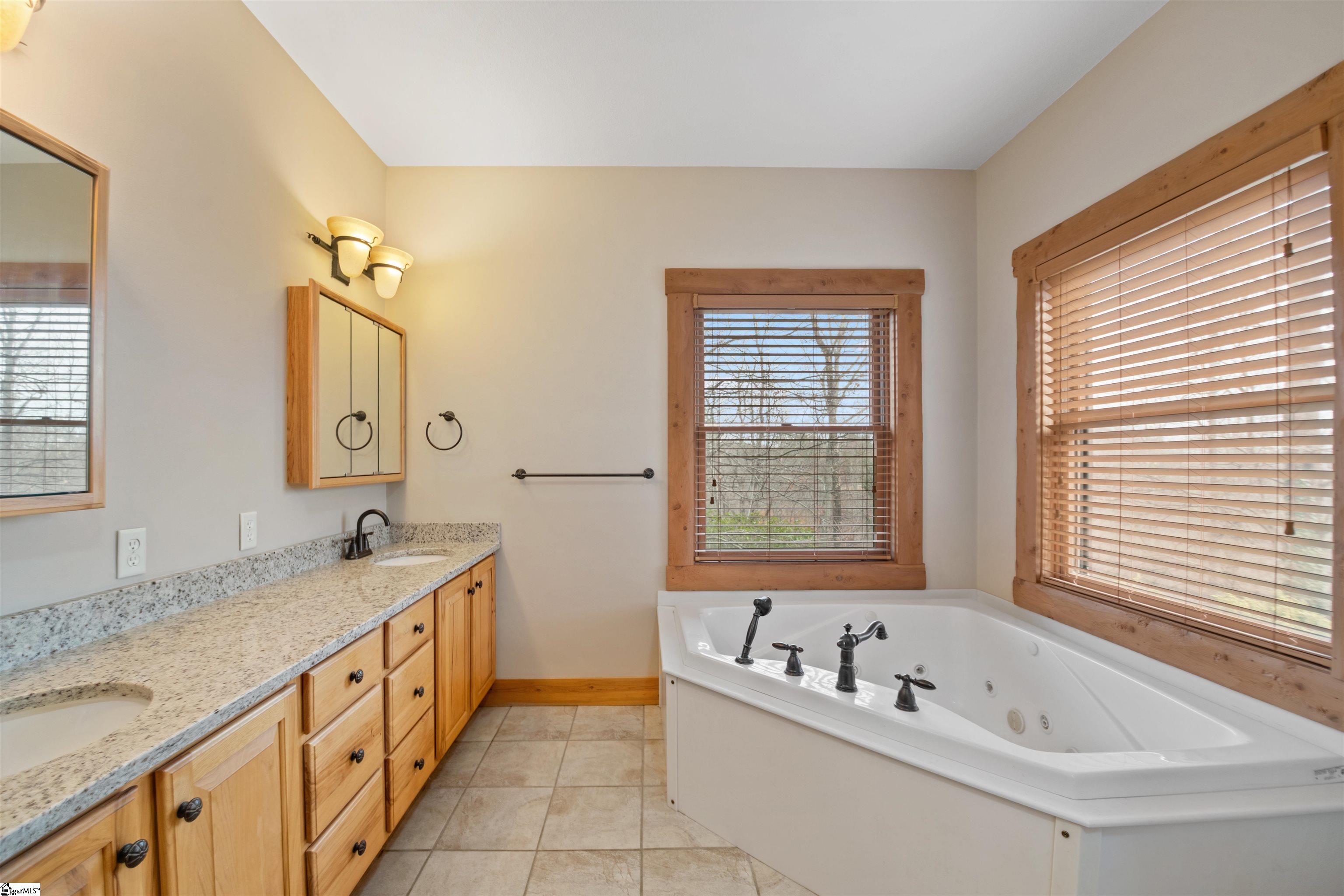 MLS #1576215 image #23