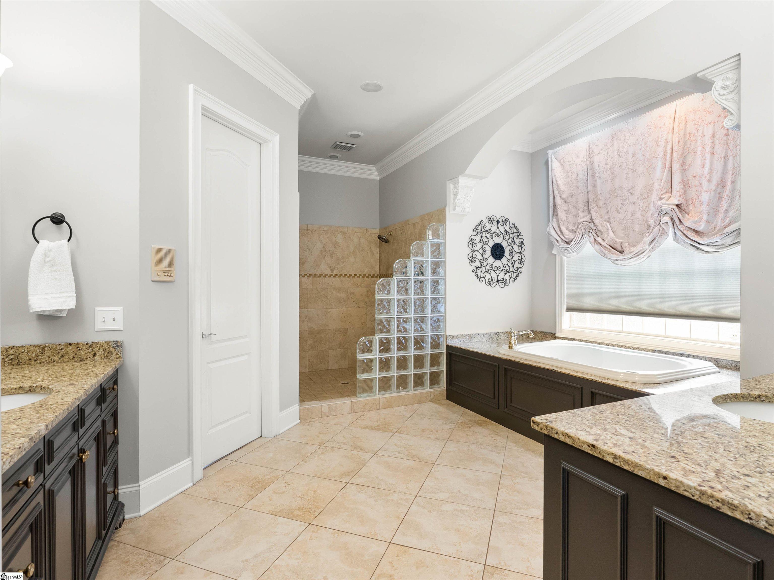 MLS #1576301 image #24