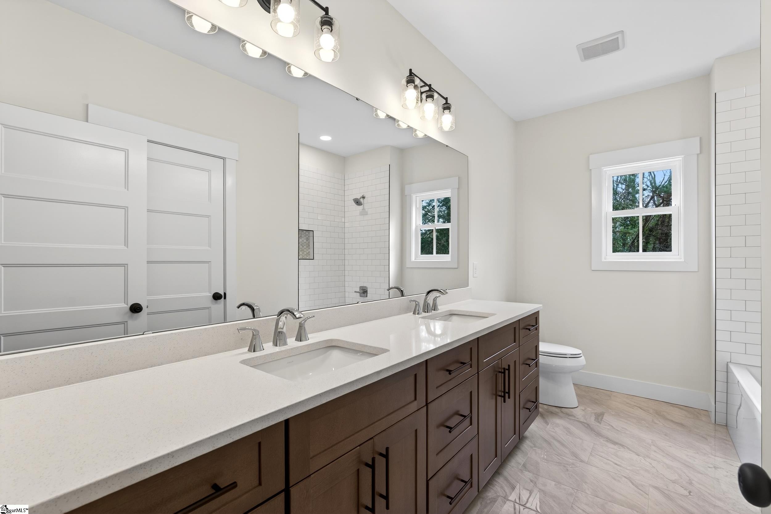 MLS #1576414 image #37