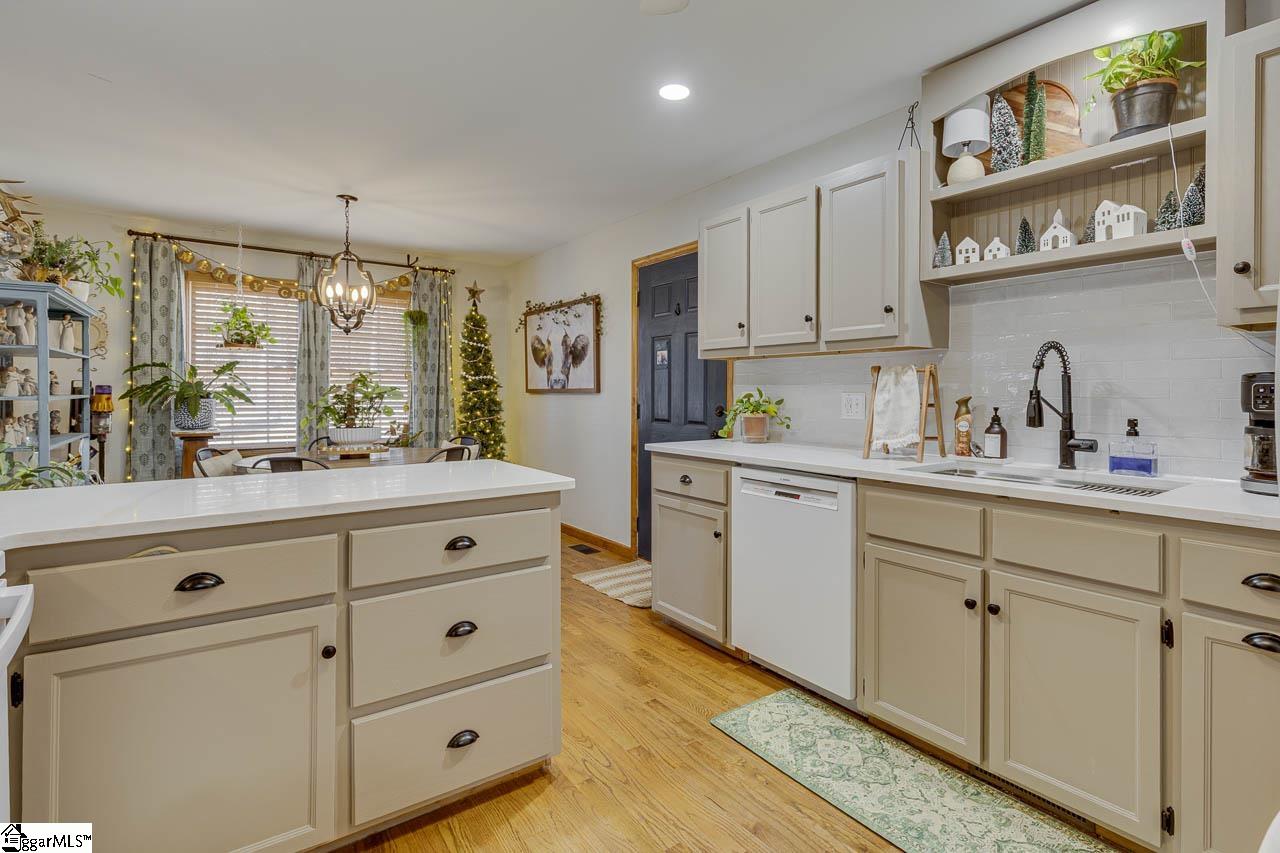 MLS #1576848 image #19