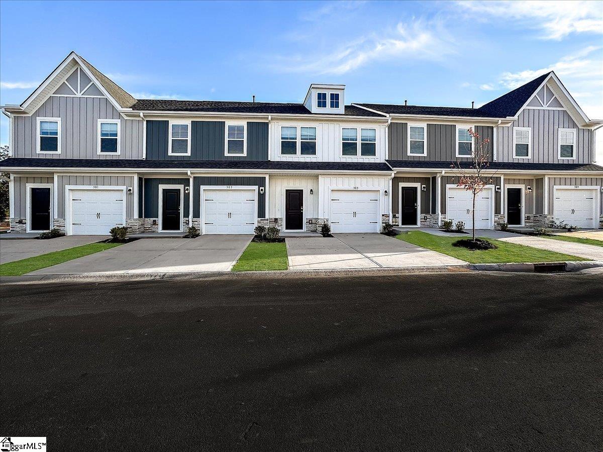 Homes for sale in Mauldin, SC | 239 Santorini Way, Mauldin, SC 29662 | MLS# 1577455