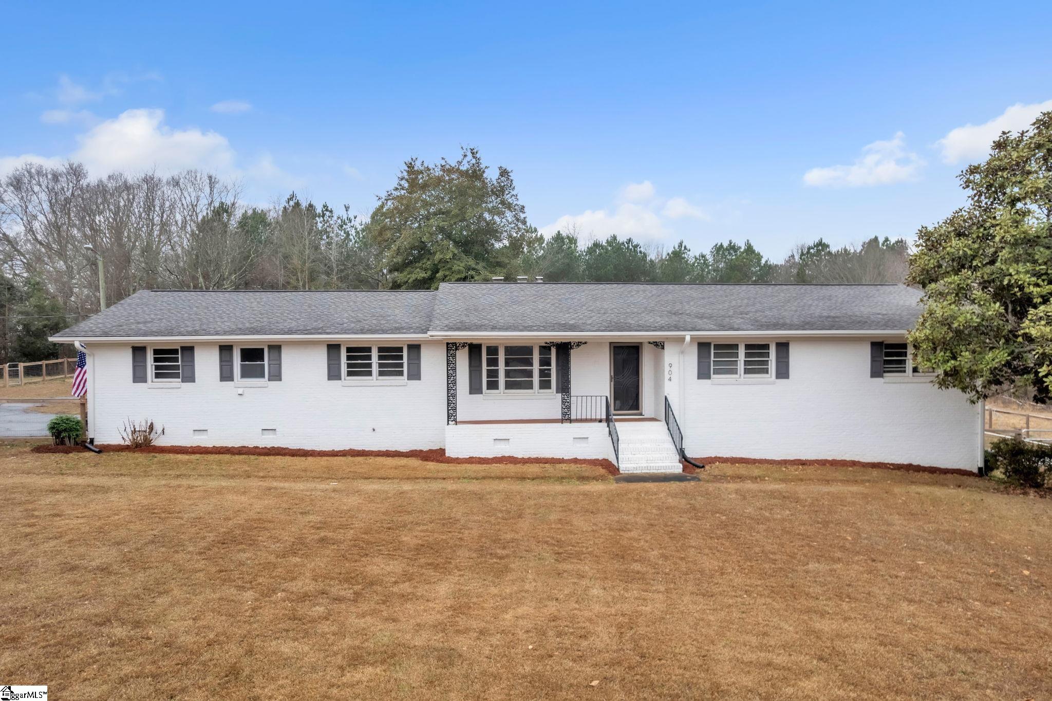 Homes for sale in Spartanburg, SC | 904 Mcabee Rd, Spartanburg, SC 29306 | MLS# 1578863